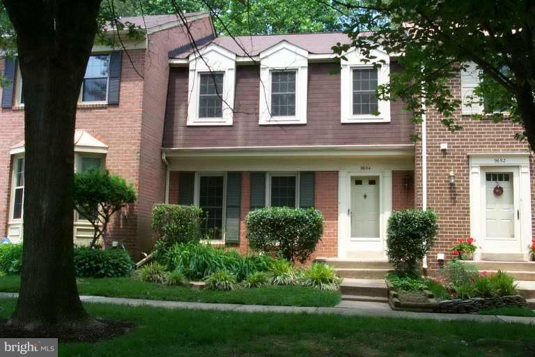 COUNTRY CREEK - Residential Lease