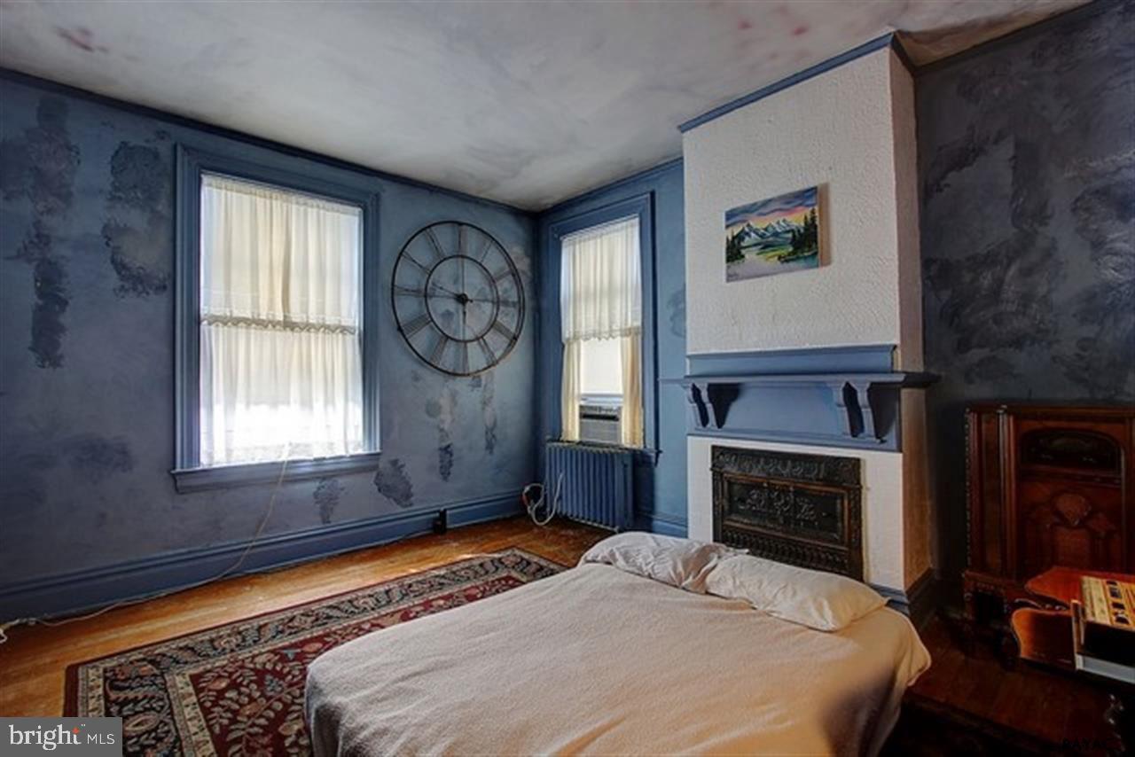 THE AVENUES - Residential