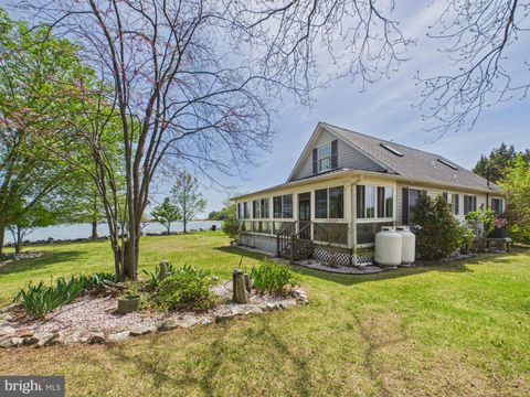 Photo of 16104 Piney Point Road, PINEY POINT, MD 20674 (MLS # MDSM2030992)