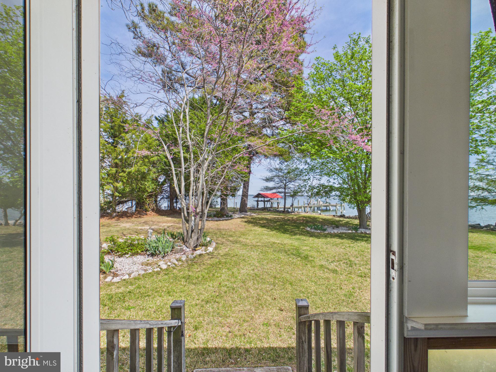 ST GEORGE ISLAND - Residential