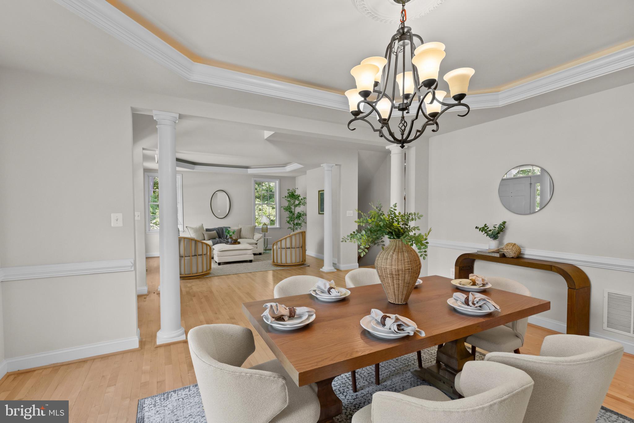 9724 CENTENNIAL MEADOWS LANE