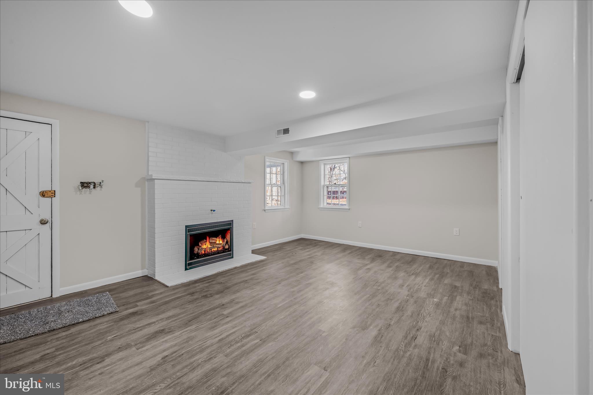 SHANNONDALE - Residential