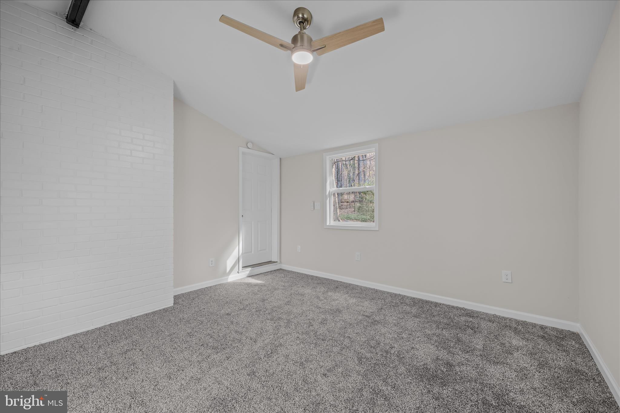 SHANNONDALE - Residential