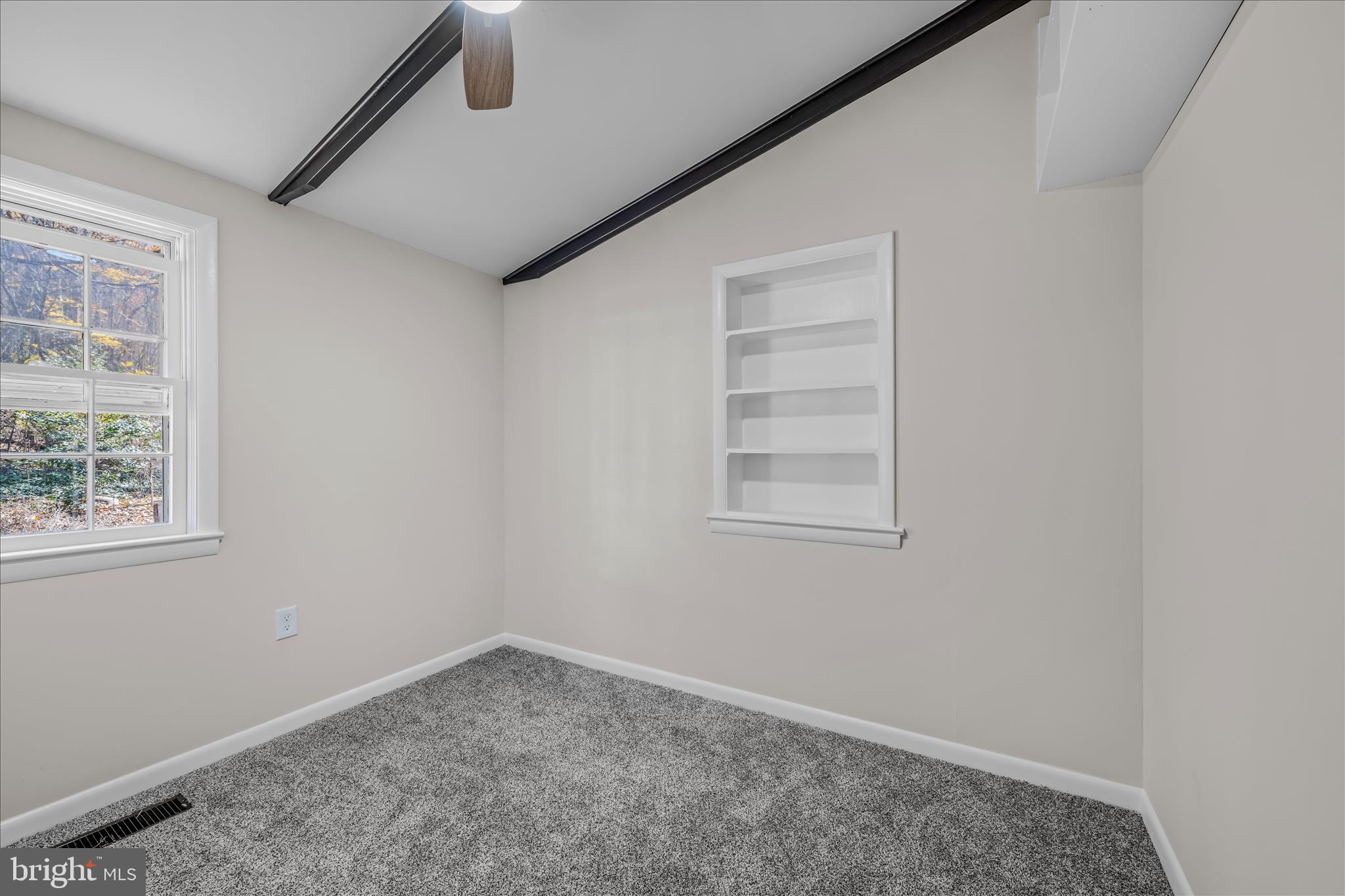 SHANNONDALE - Residential