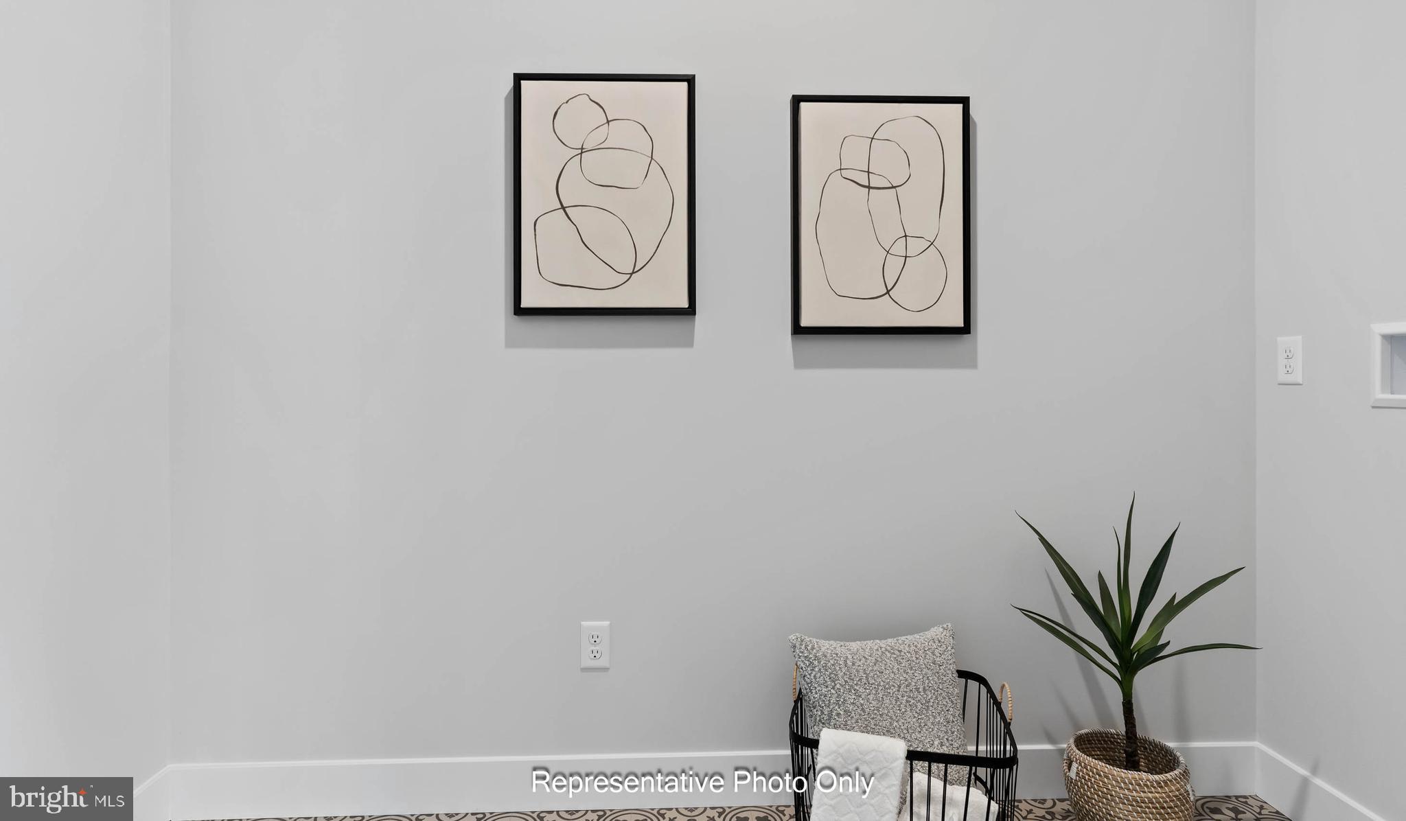 WALTON HILL - Residential