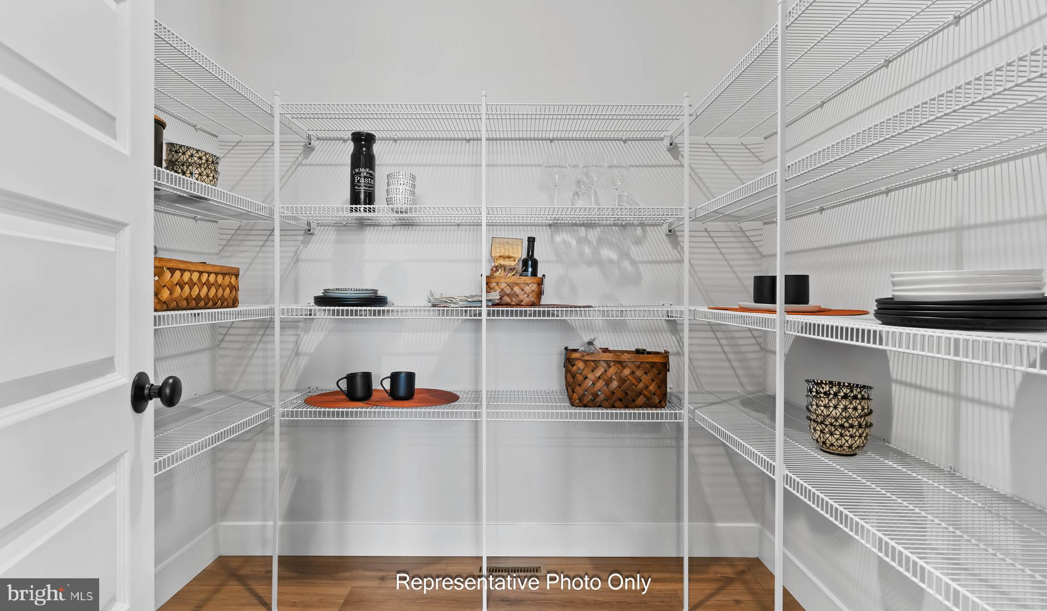 WALTON HILL - Residential