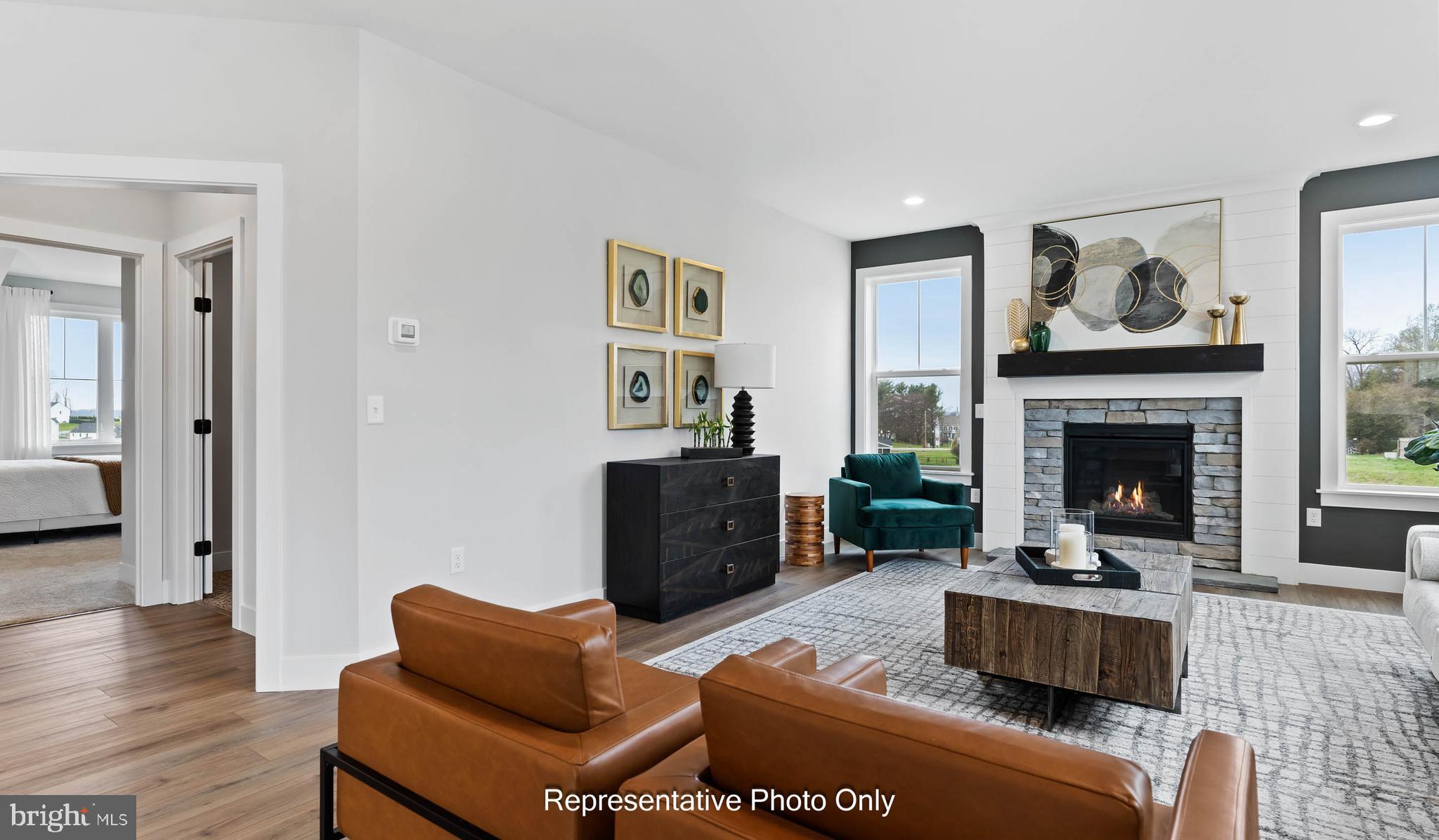 WALTON HILL - Residential