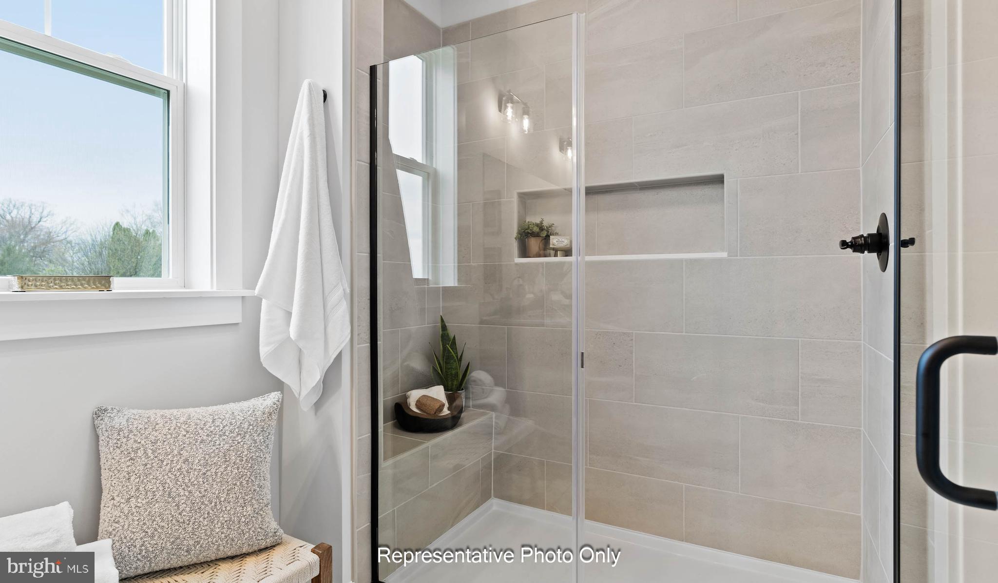 WALTON HILL - Residential