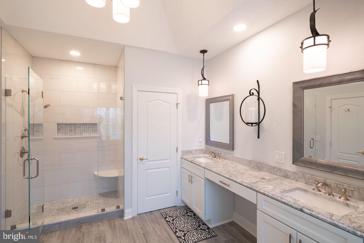 FOXHALL ESTATES - Residential