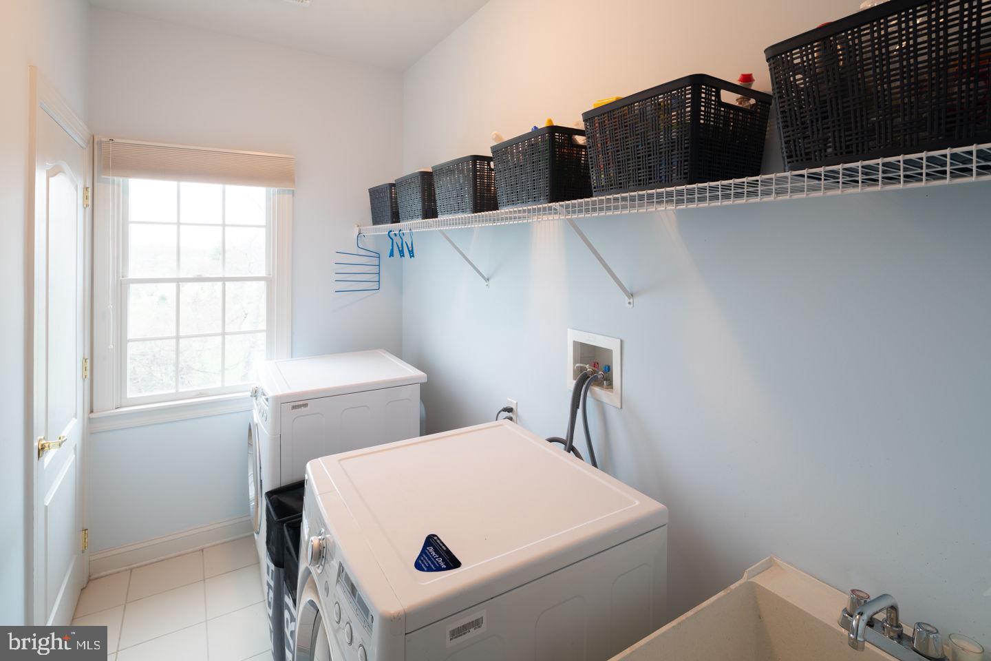 FOXHALL ESTATES - Residential