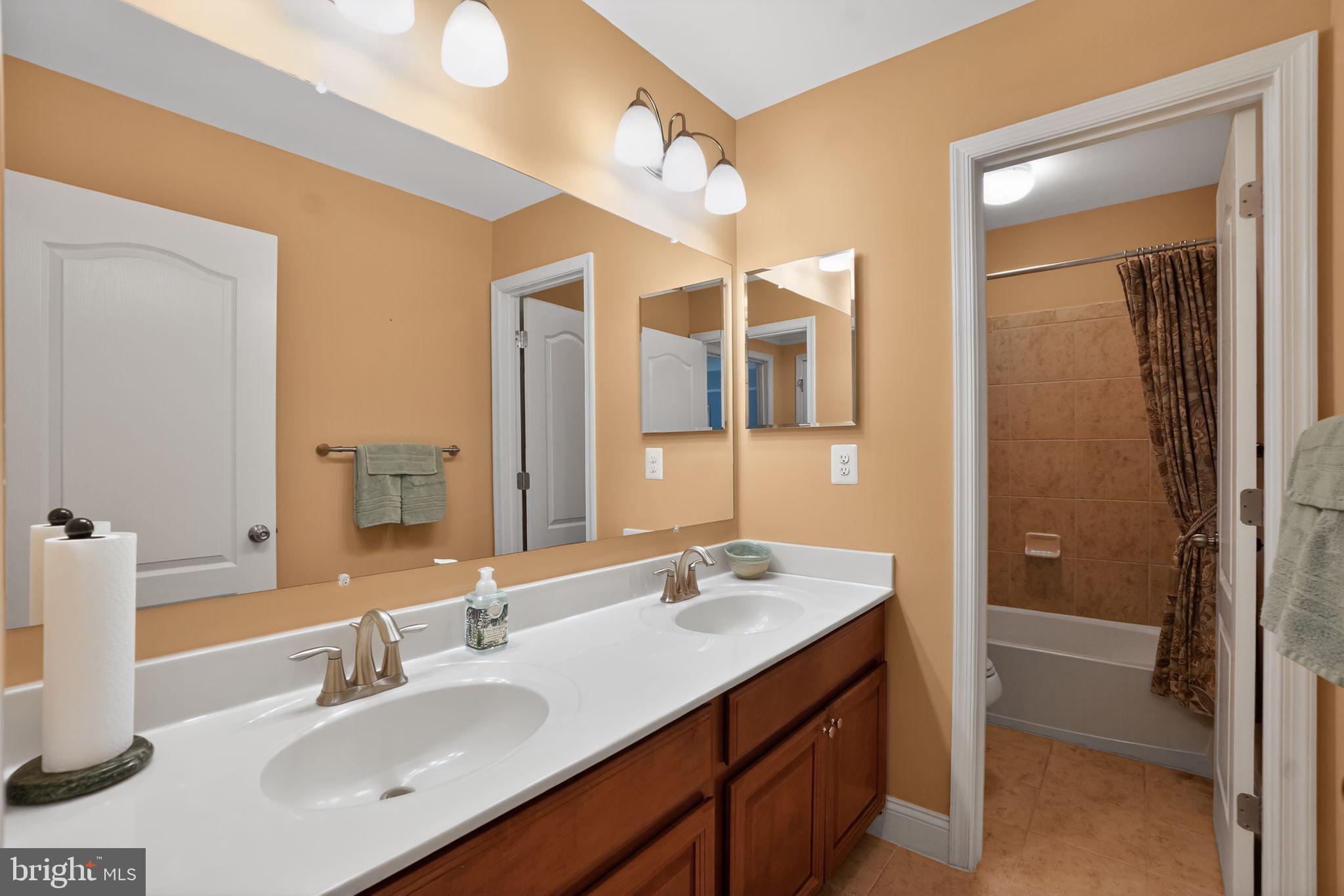 HIGHLAND MEADOWS - Residential