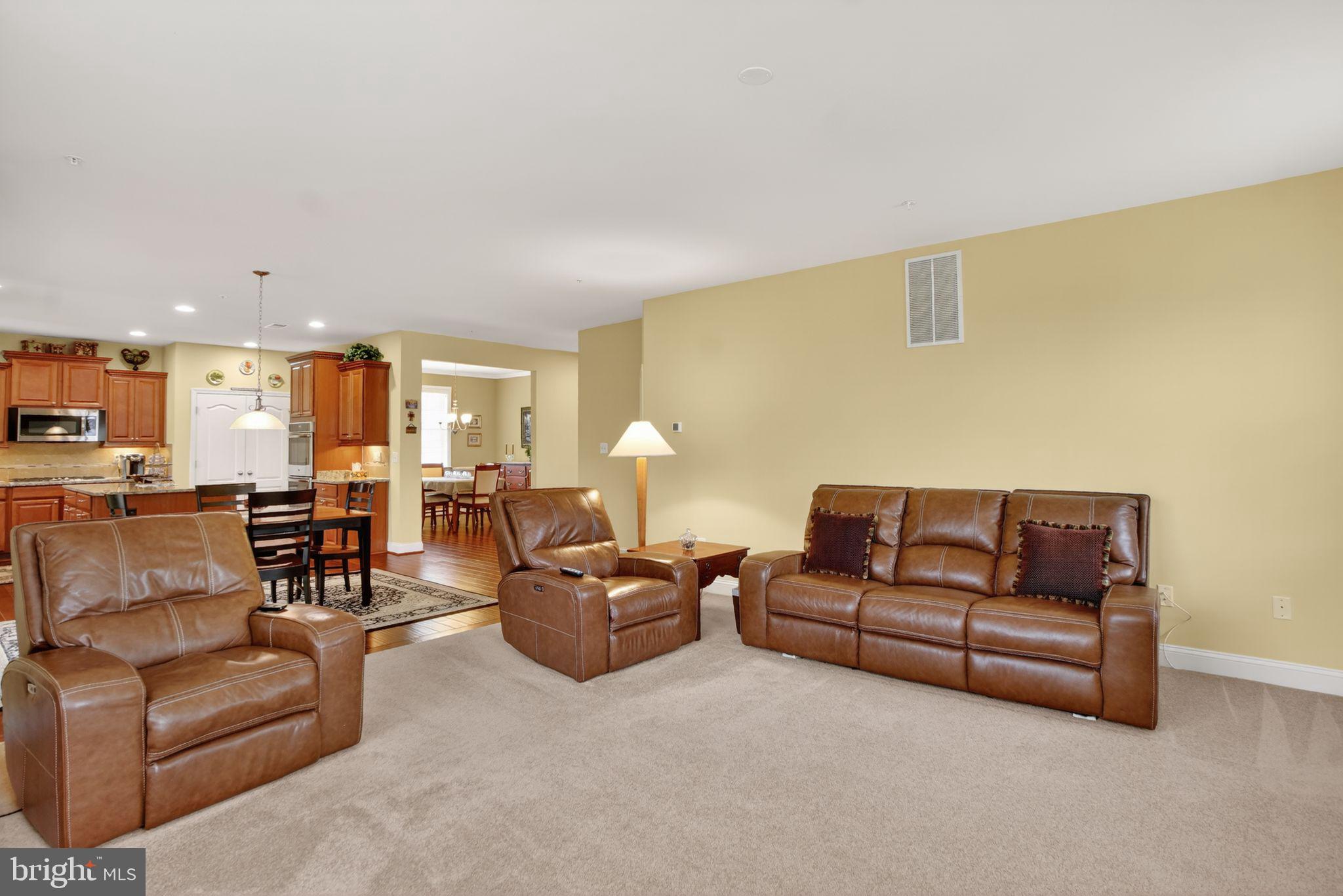 HIGHLAND MEADOWS - Residential