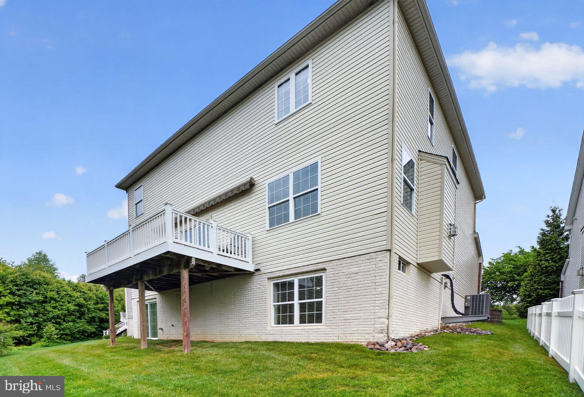 HIGHLAND MEADOWS - Residential