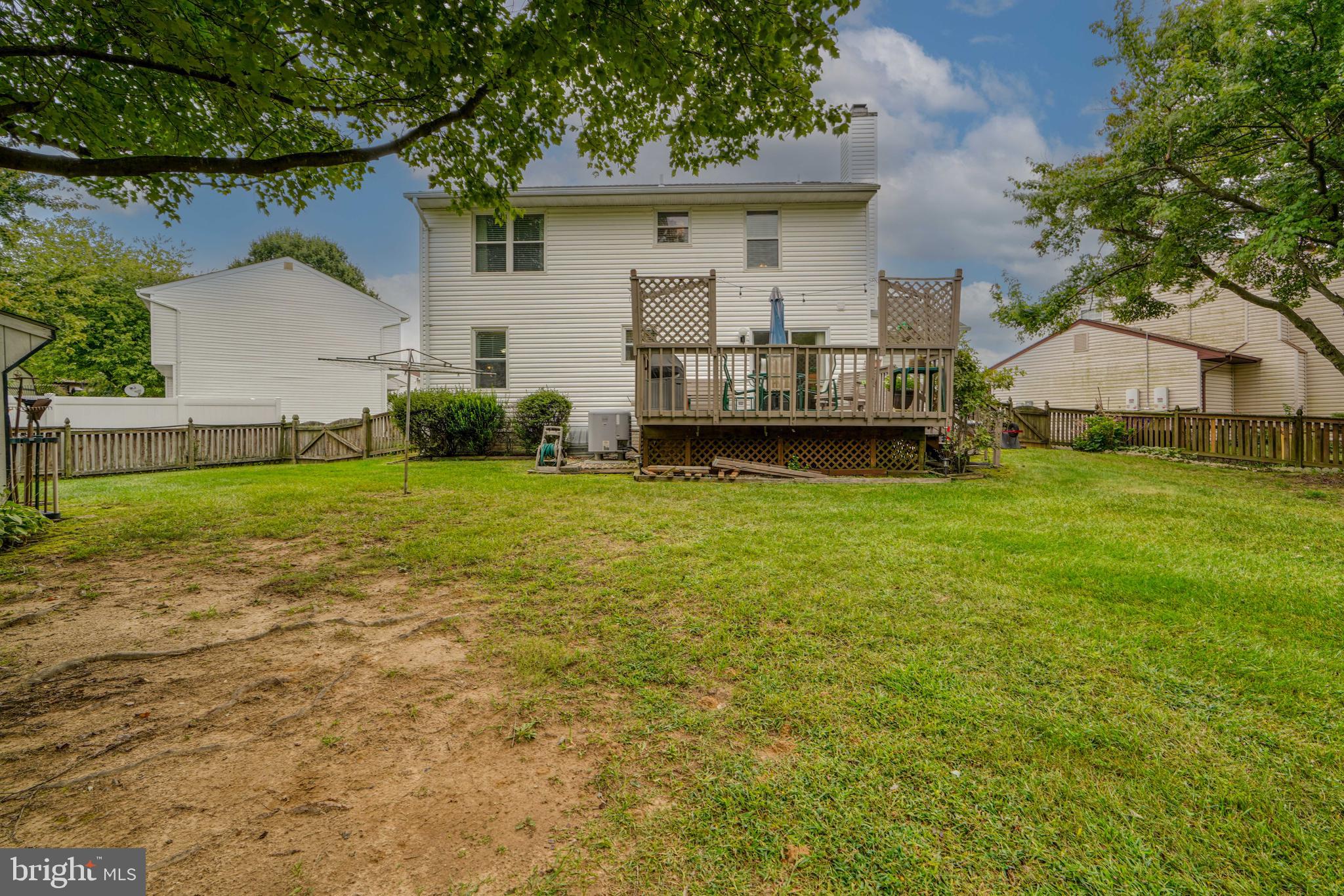 WOODBRIDGE - Residential