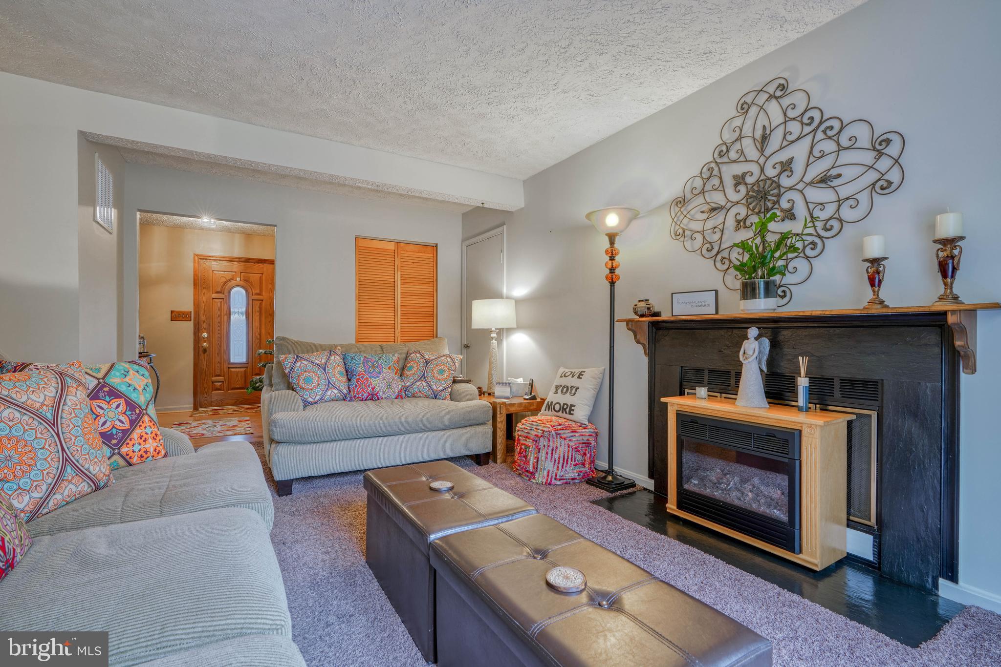 WOODBRIDGE - Residential