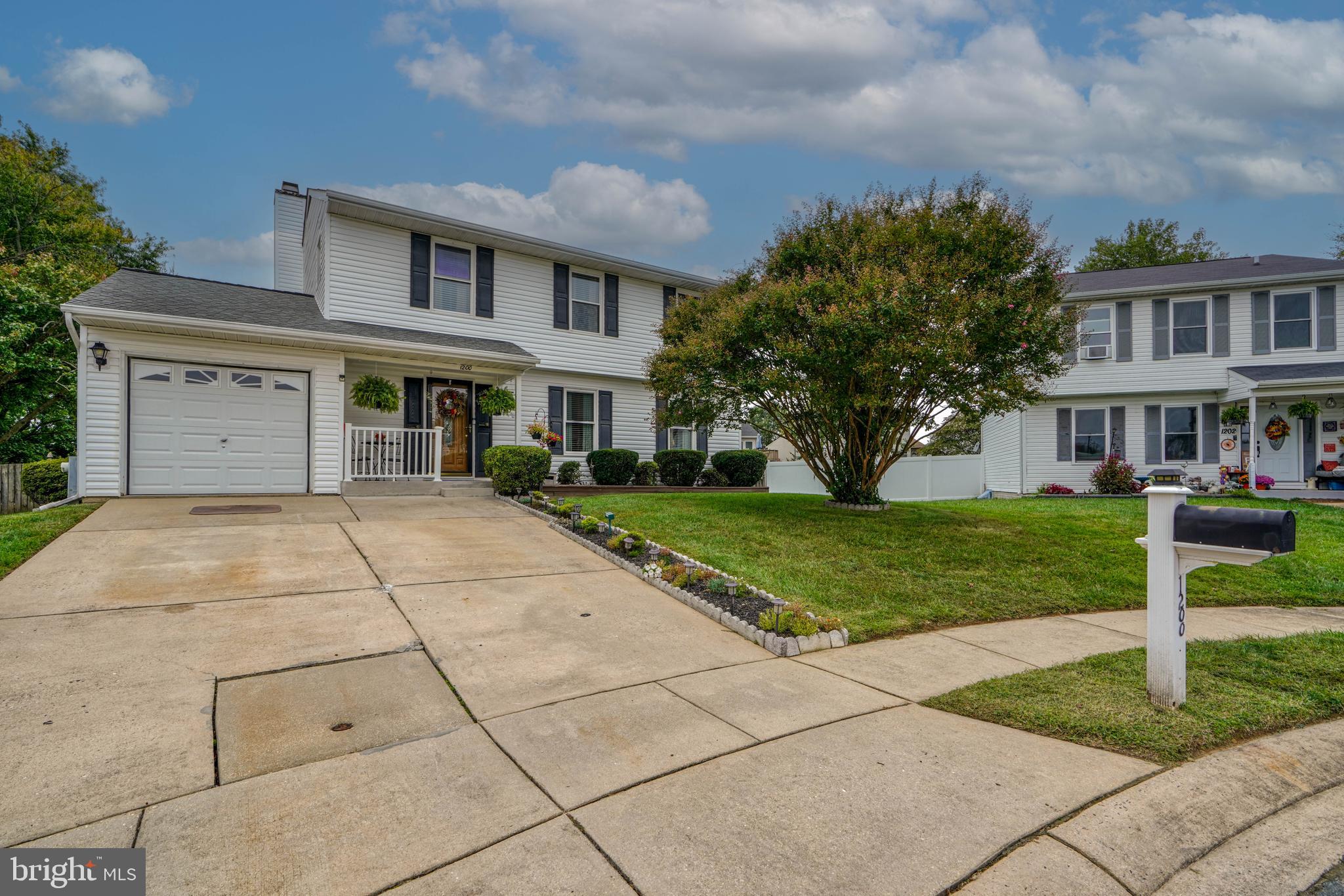 WOODBRIDGE - Residential