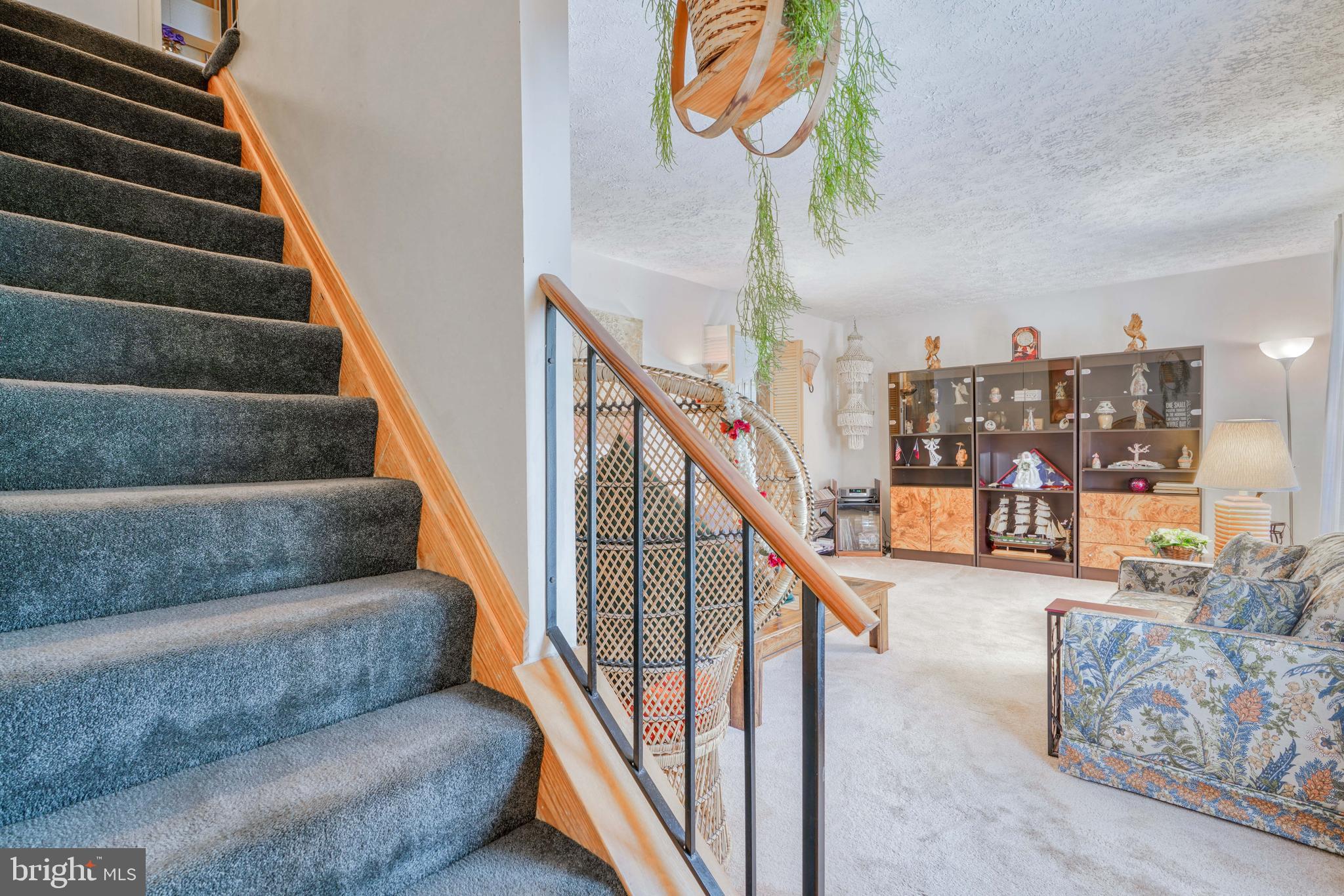 WOODBRIDGE - Residential