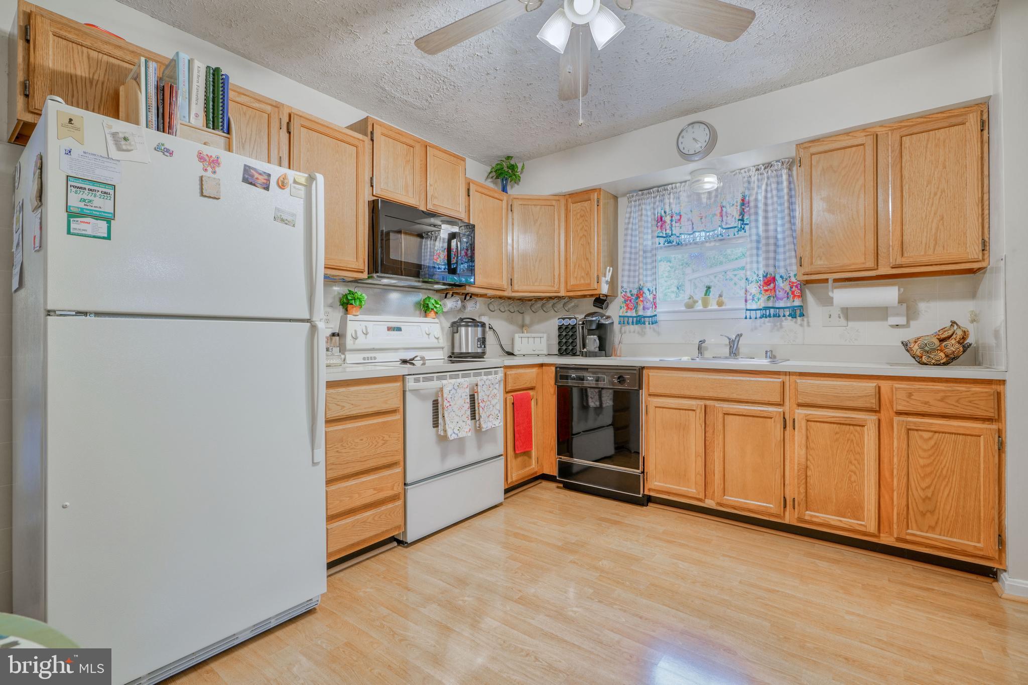 WOODBRIDGE - Residential