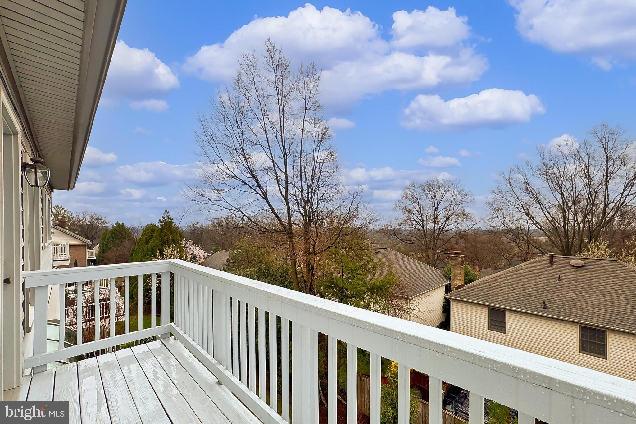 SPY HILL - Residential