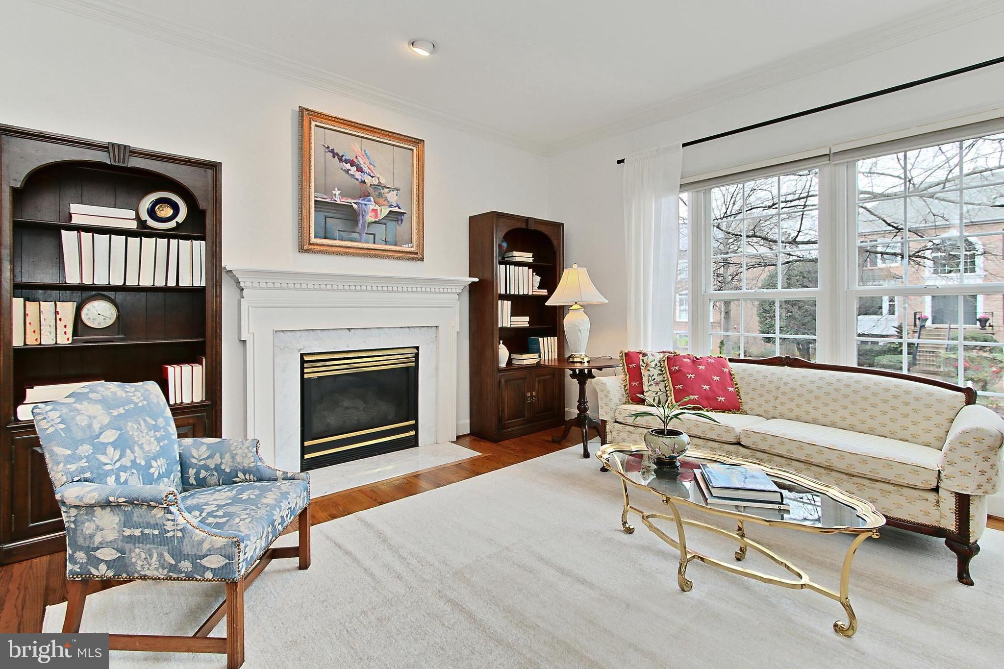 SPY HILL - Residential