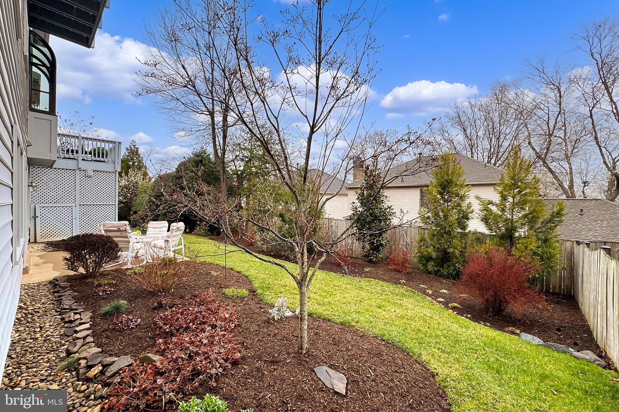 SPY HILL - Residential