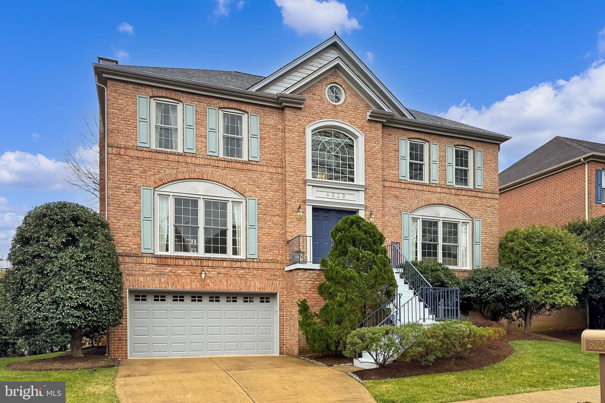 SPY HILL - Residential