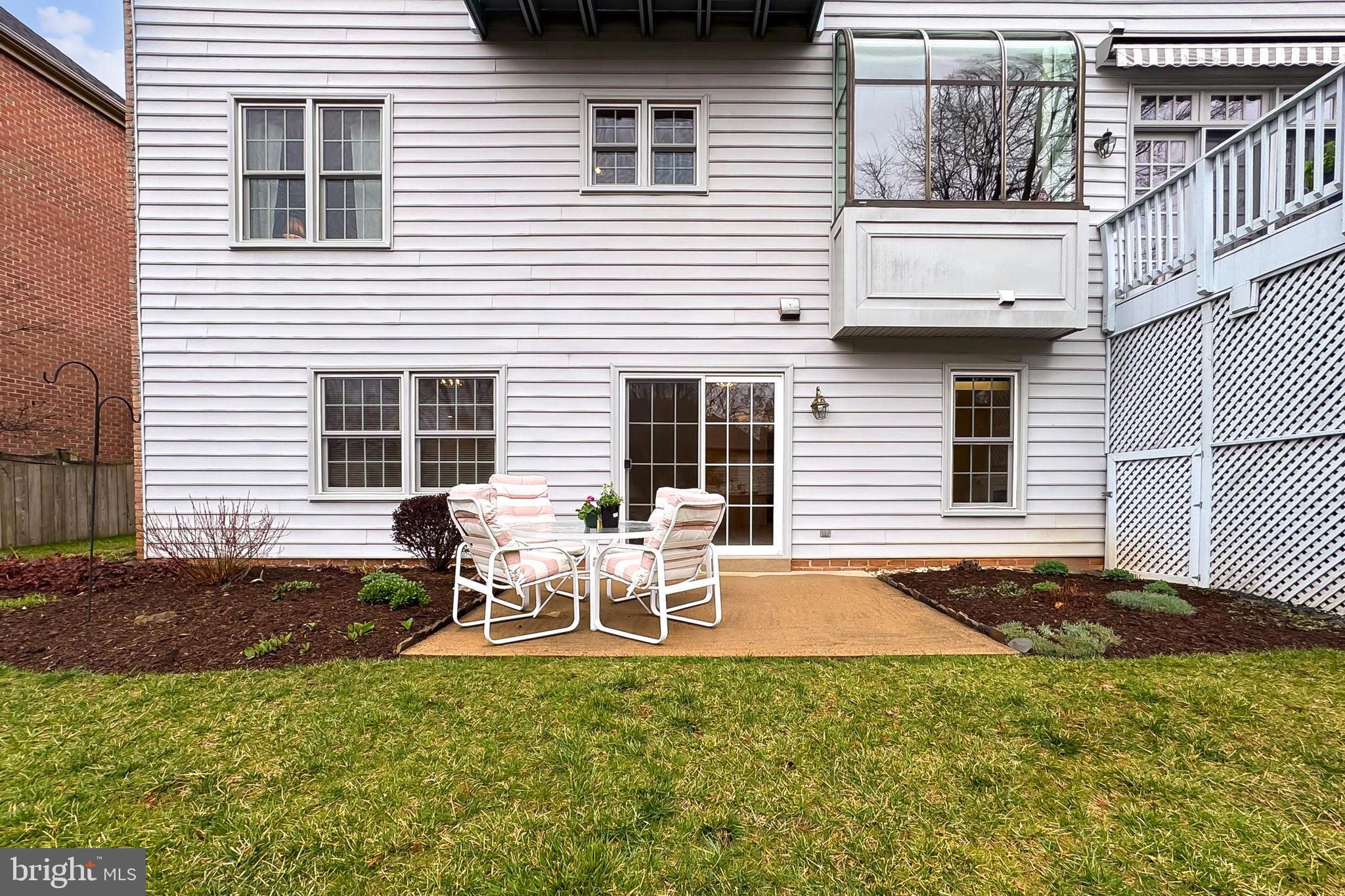 SPY HILL - Residential