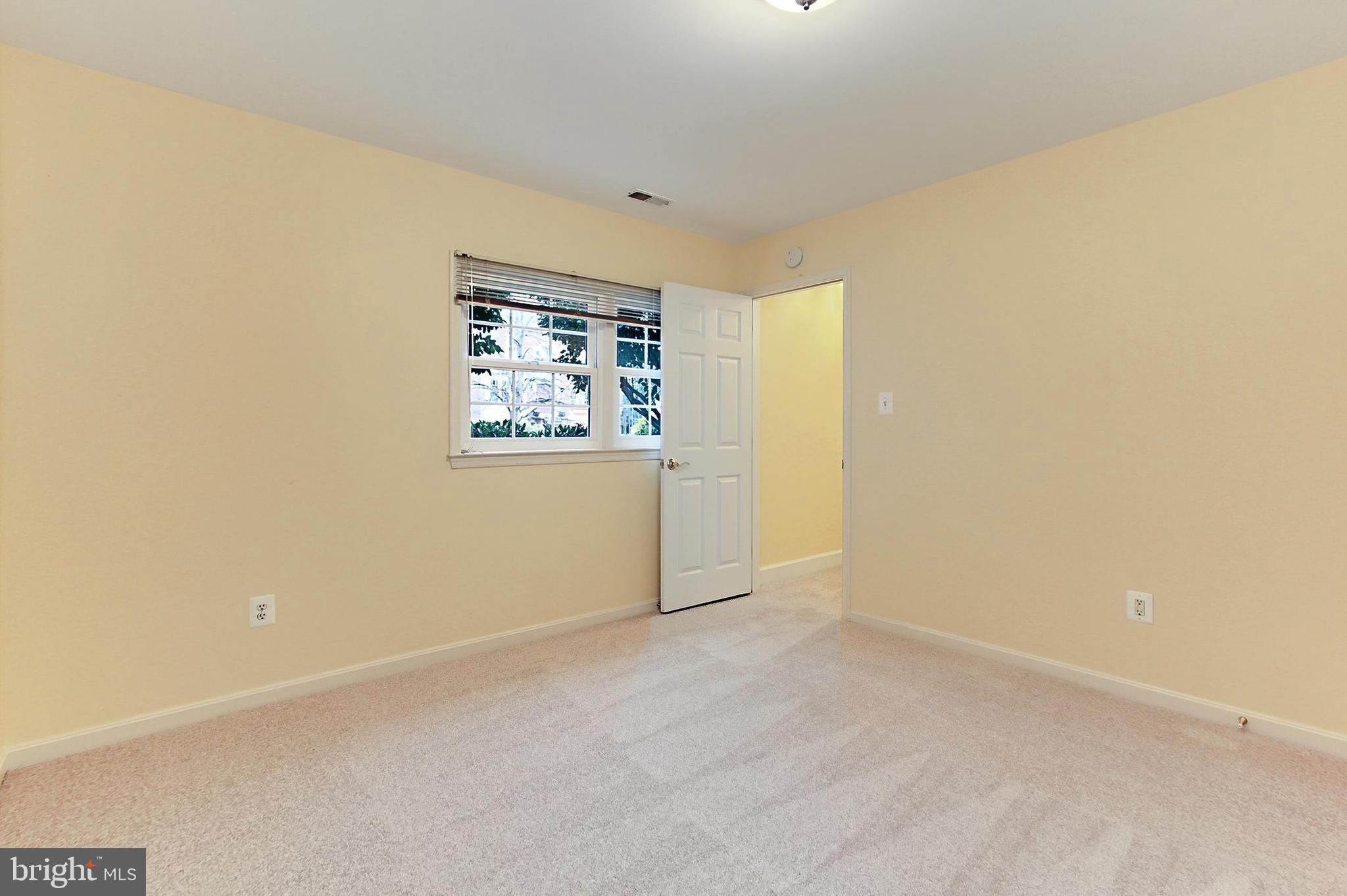 SPY HILL - Residential