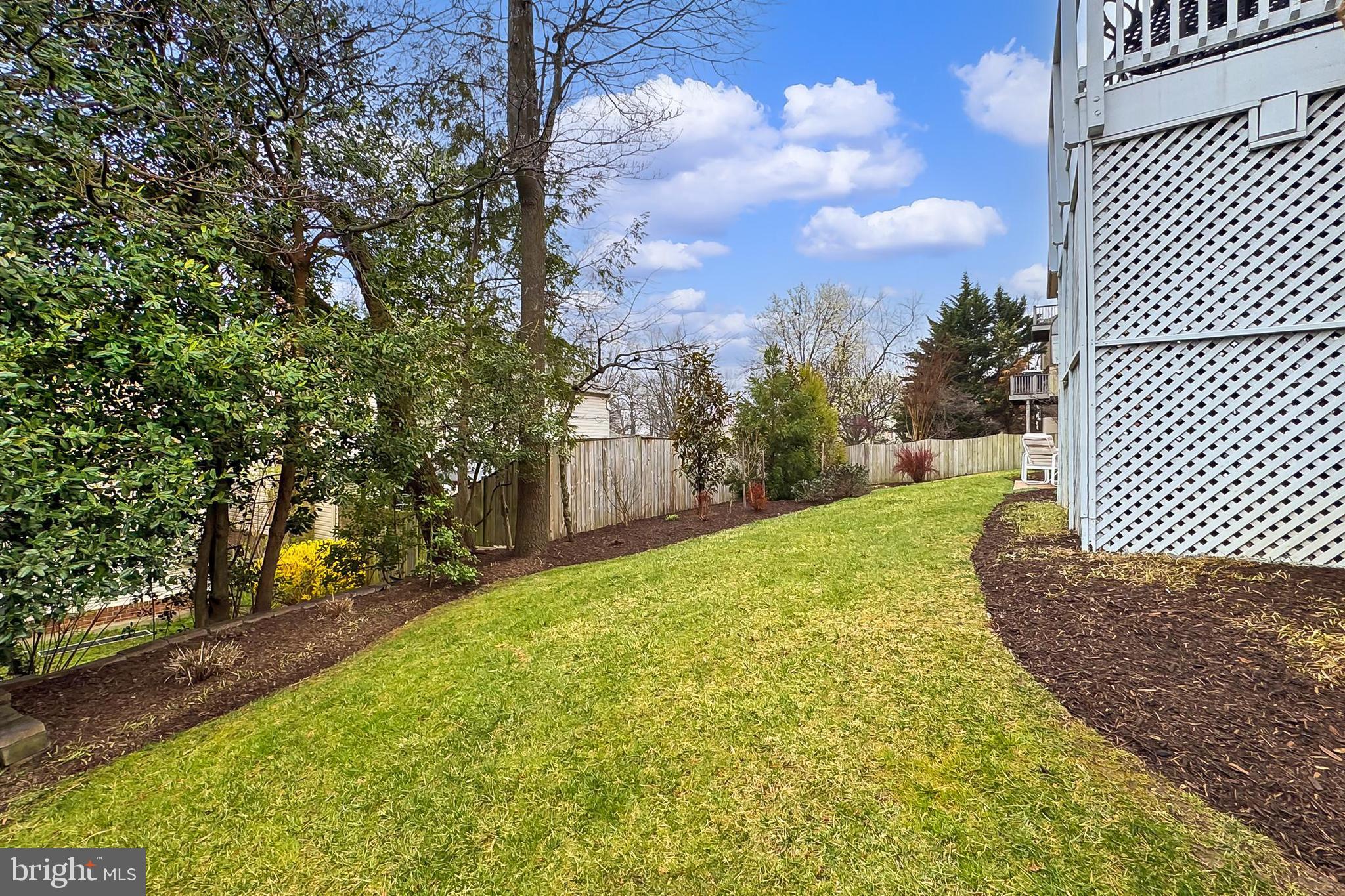 SPY HILL - Residential