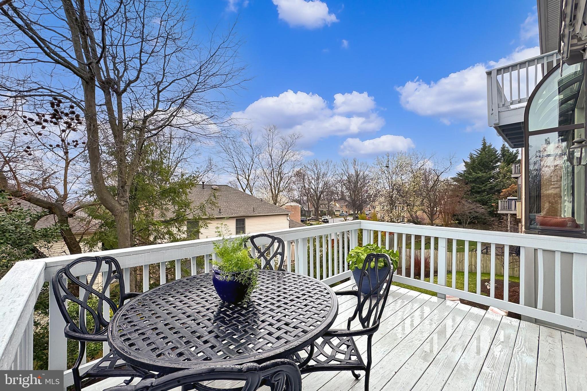 SPY HILL - Residential