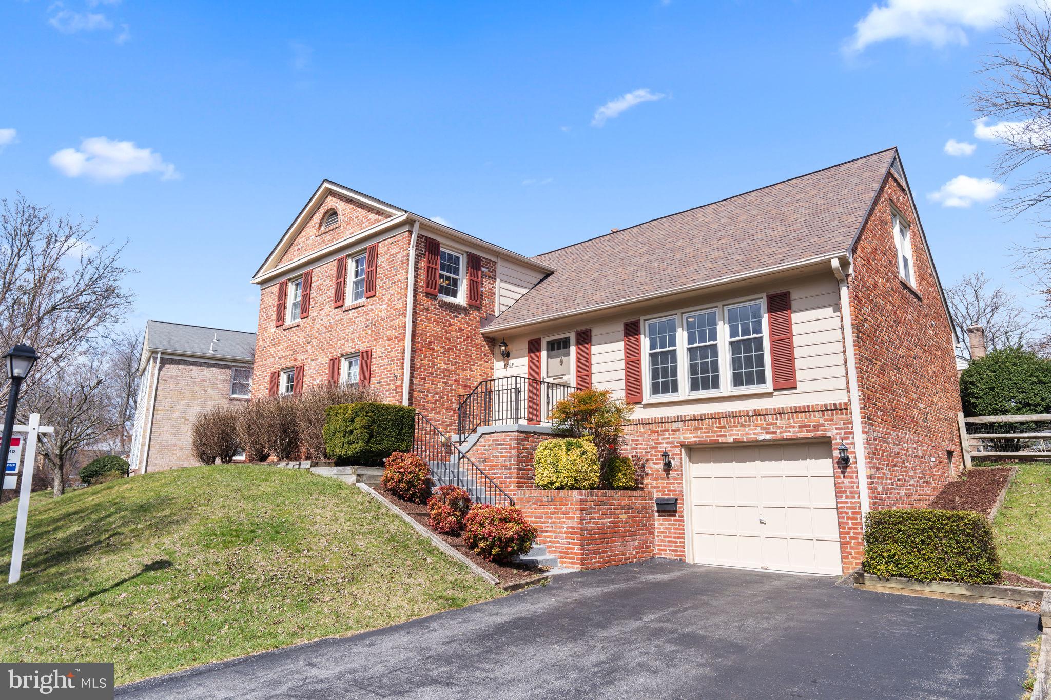 WHETSTONE - Residential