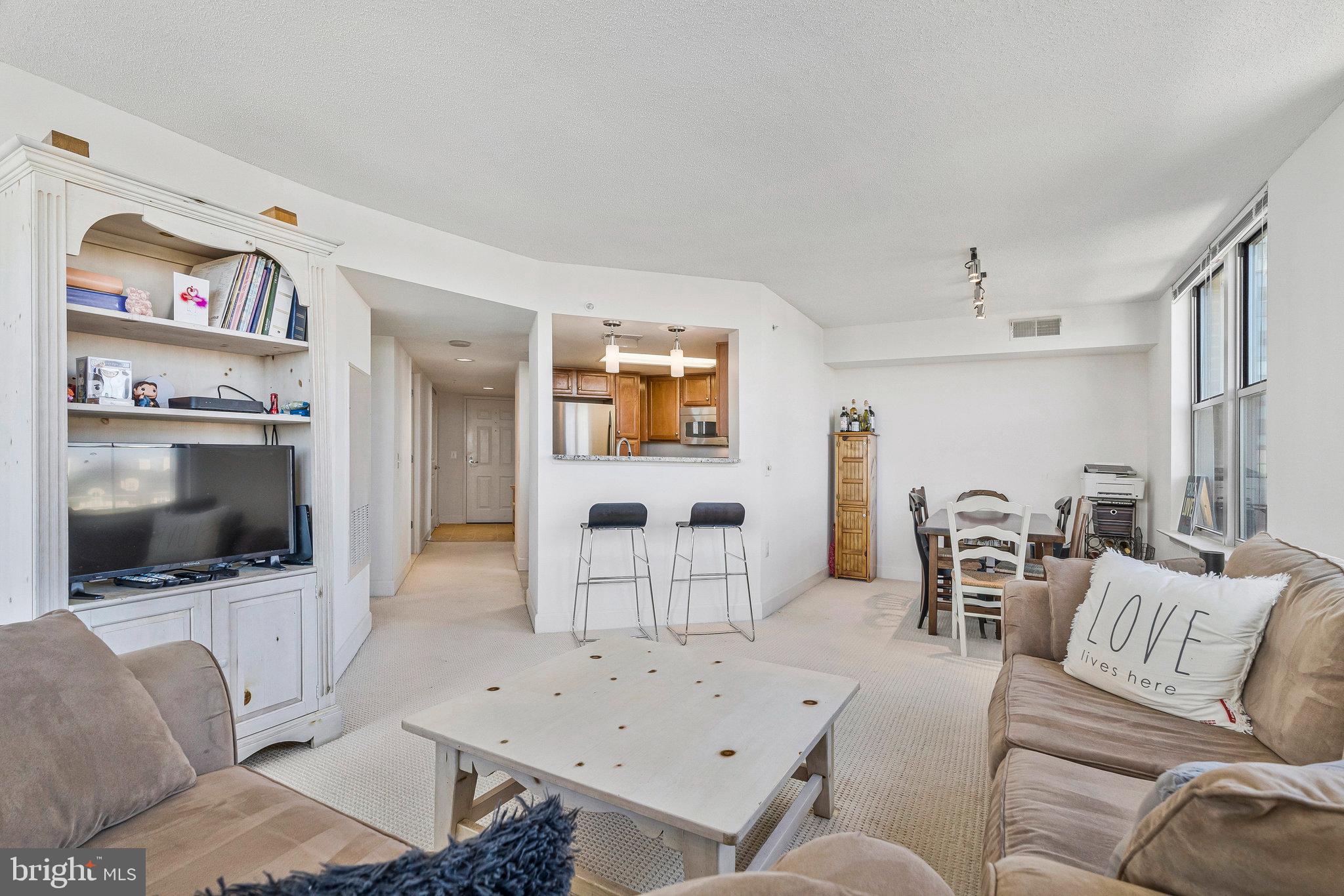 11800 SUNSET HILLS ROAD 522