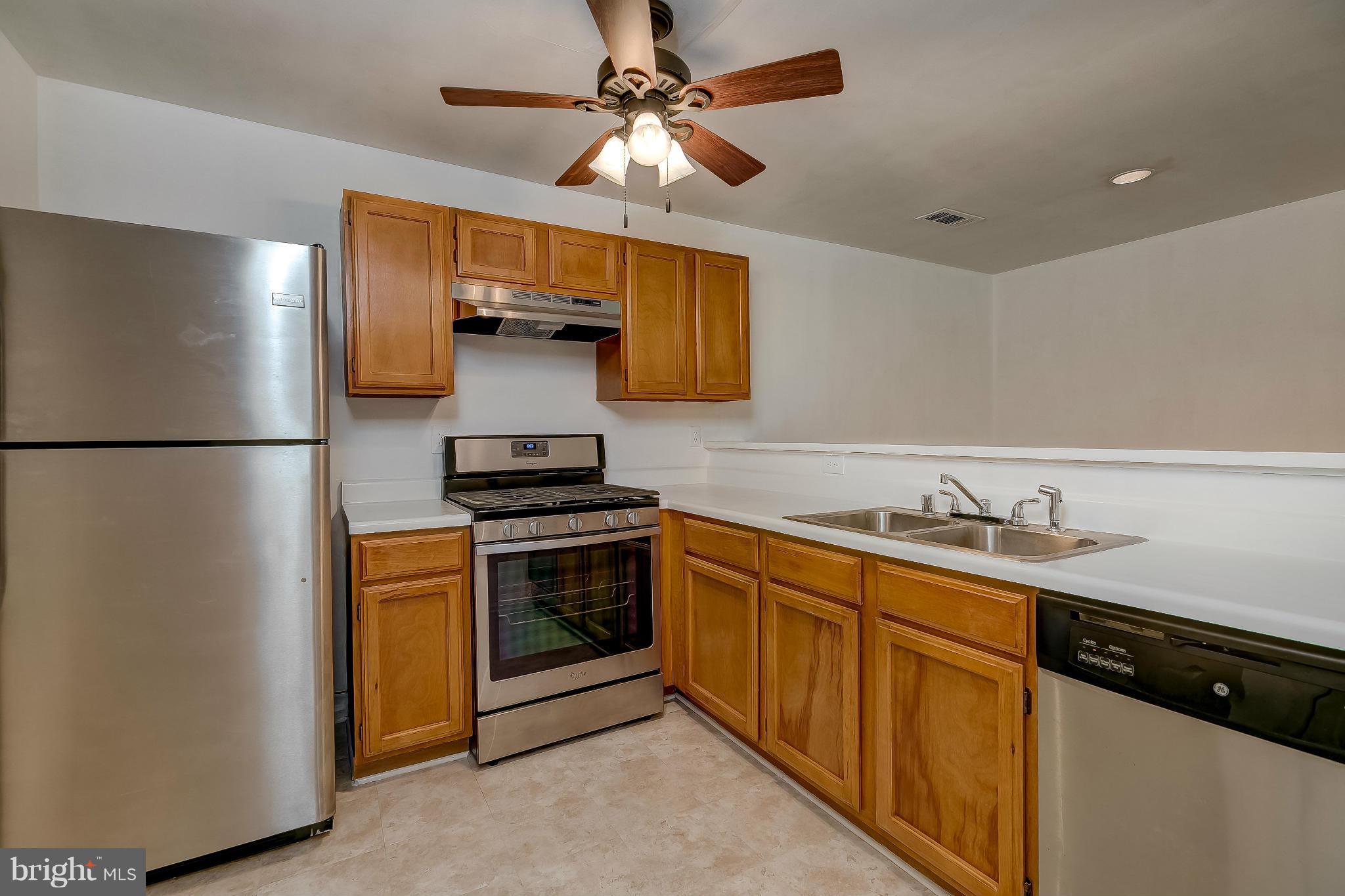 ENGLISH COUNTRY MANOR - Residential