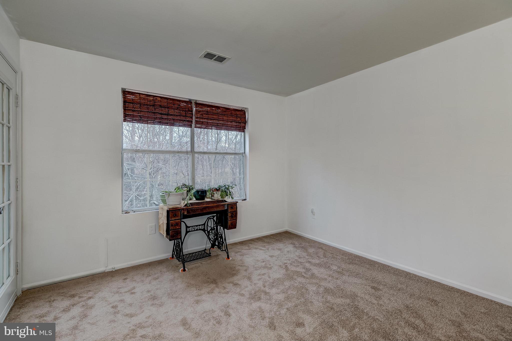 ENGLISH COUNTRY MANOR - Residential