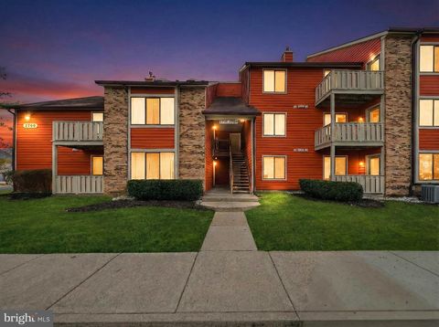 2702 SUSSEX COURT MOUNT LAUREL NJ 08054