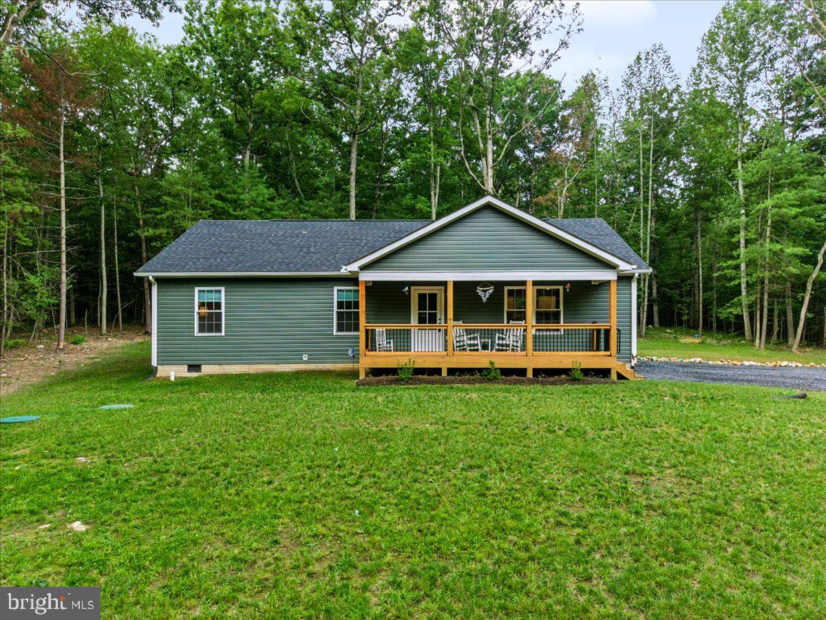 3022 MORELAND GAP