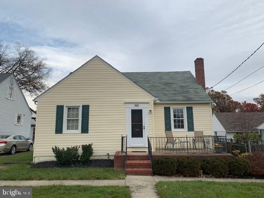 A charming 3 bedroom Cape Cod  located in the heart of Linthicum! Newly refinished hardwood floors and fresh paint.  Fenced in yard, 2-car driveway.  No large dogs (>20lbs), $250 pet deposit, tenant responsible for BGE and utilities, including water and oil, must have renters insurance.