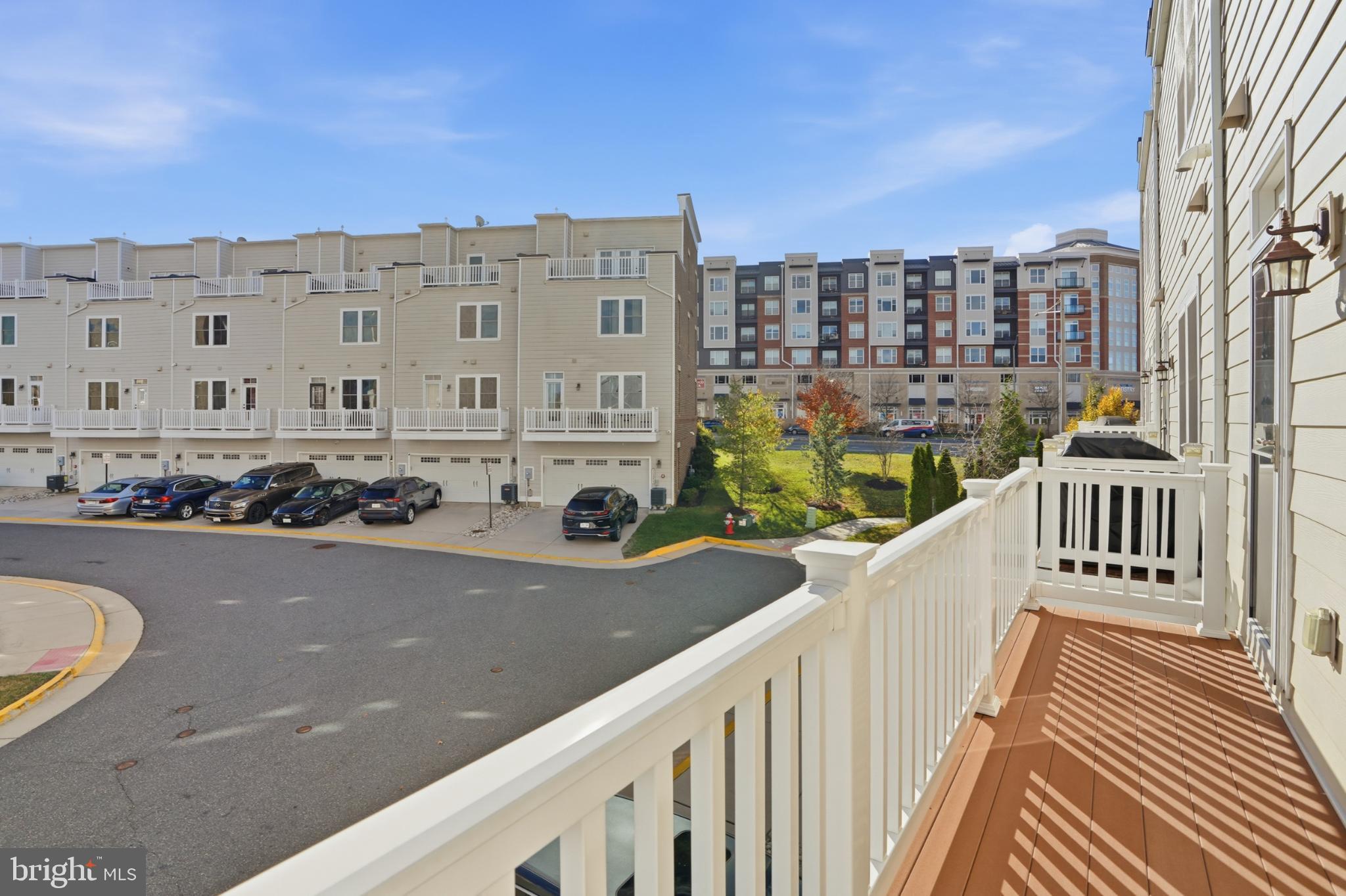 RIDGEWOOD - Residential Lease