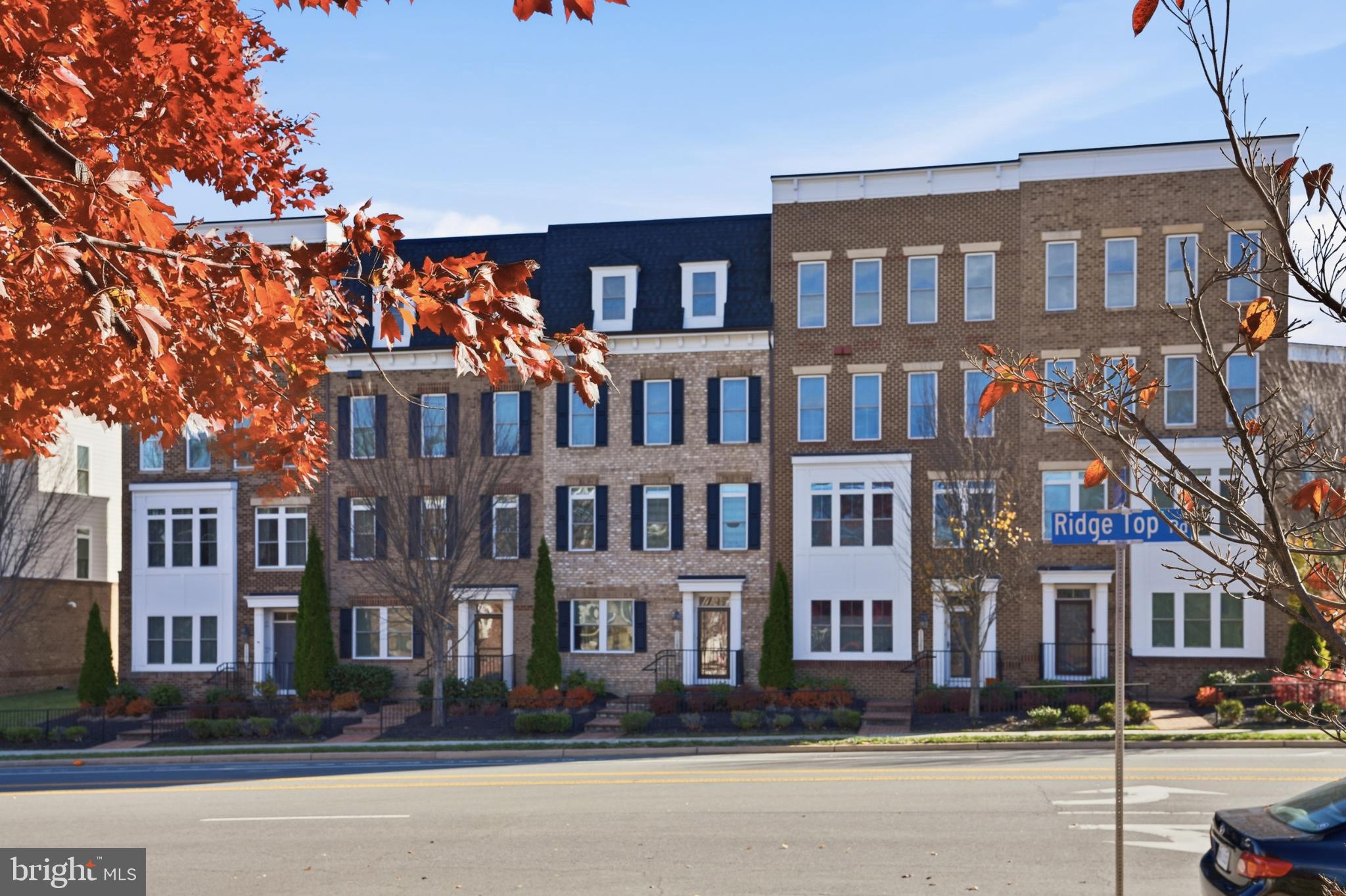 RIDGEWOOD - Residential Lease