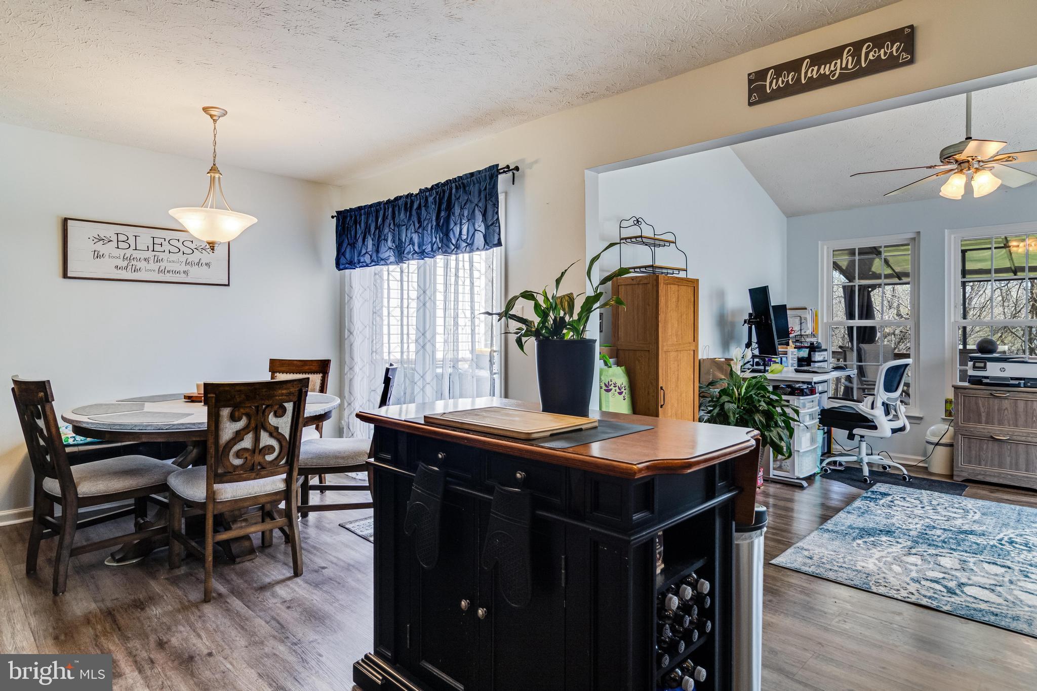 RICHFIELD STATION VILLAGE - Residential