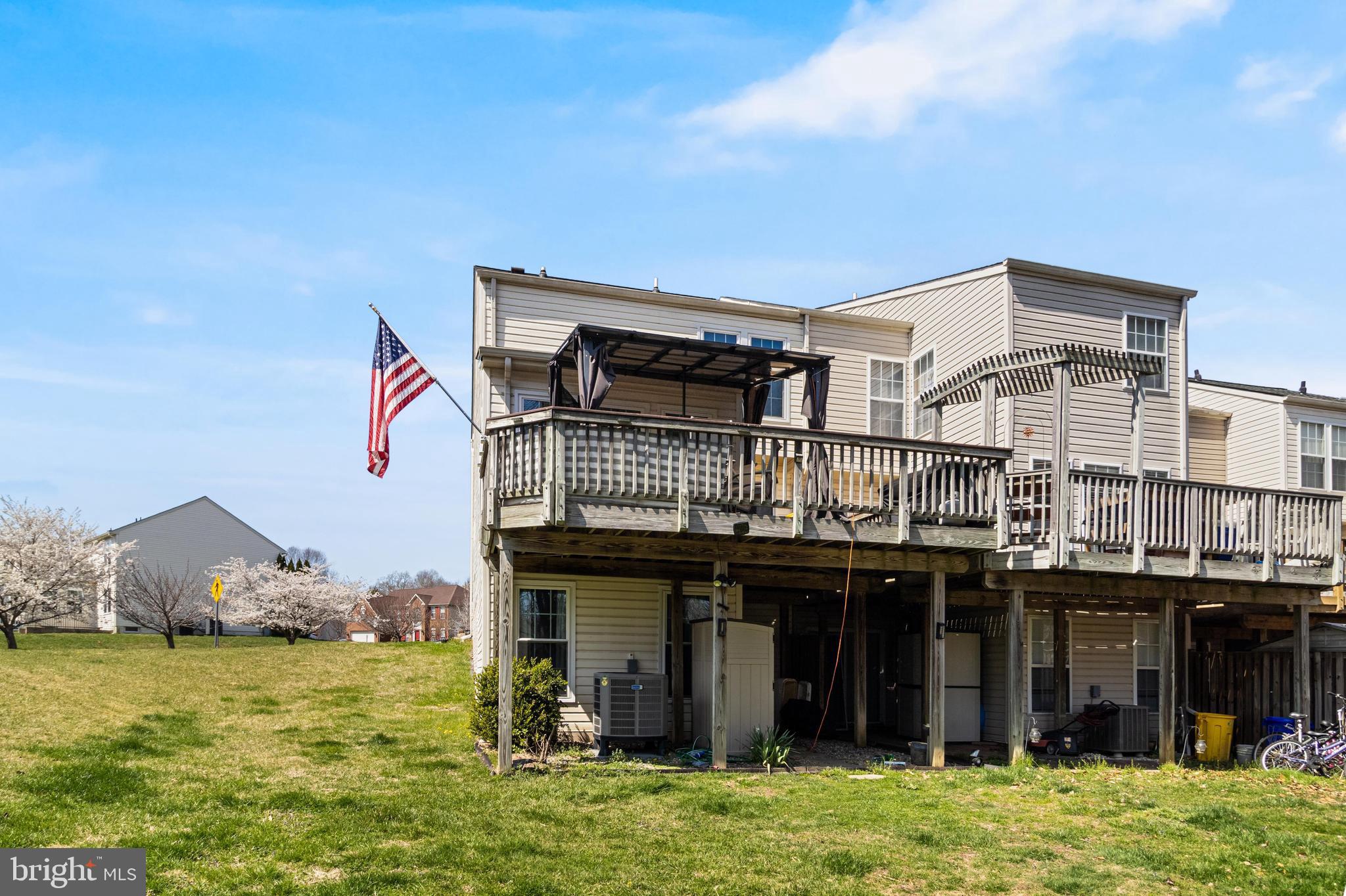 RICHFIELD STATION VILLAGE - Residential