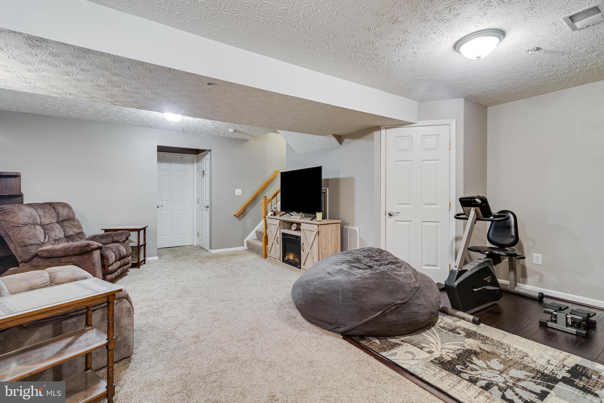 RICHFIELD STATION VILLAGE - Residential