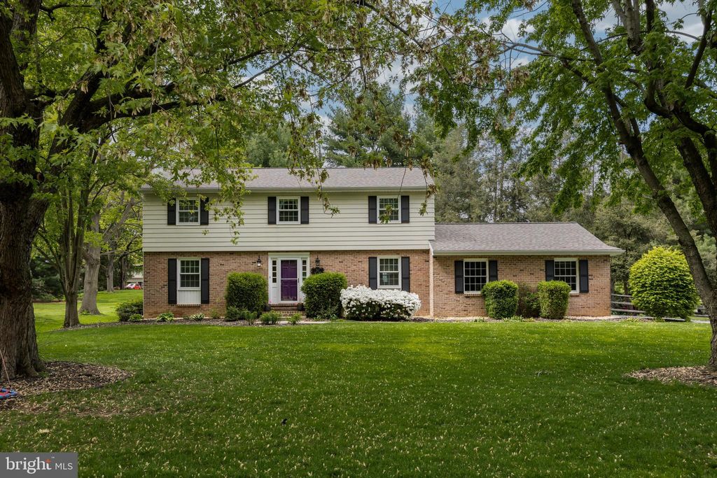 Photo of 367 TEDDY AVE, LANCASTER, PA 17601 (MLS # PALA2034620)
