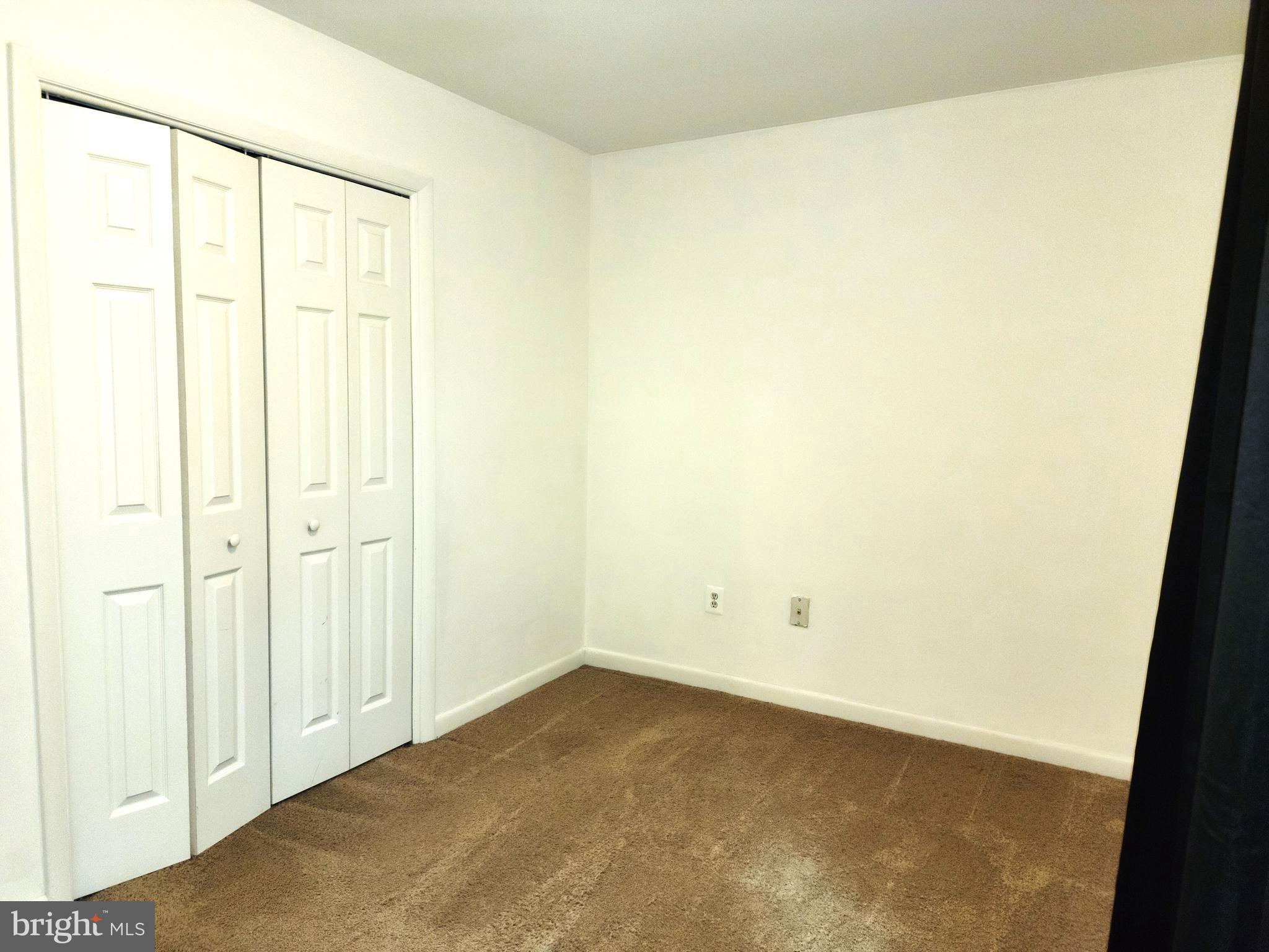 DANIA HILLS - Residential Lease