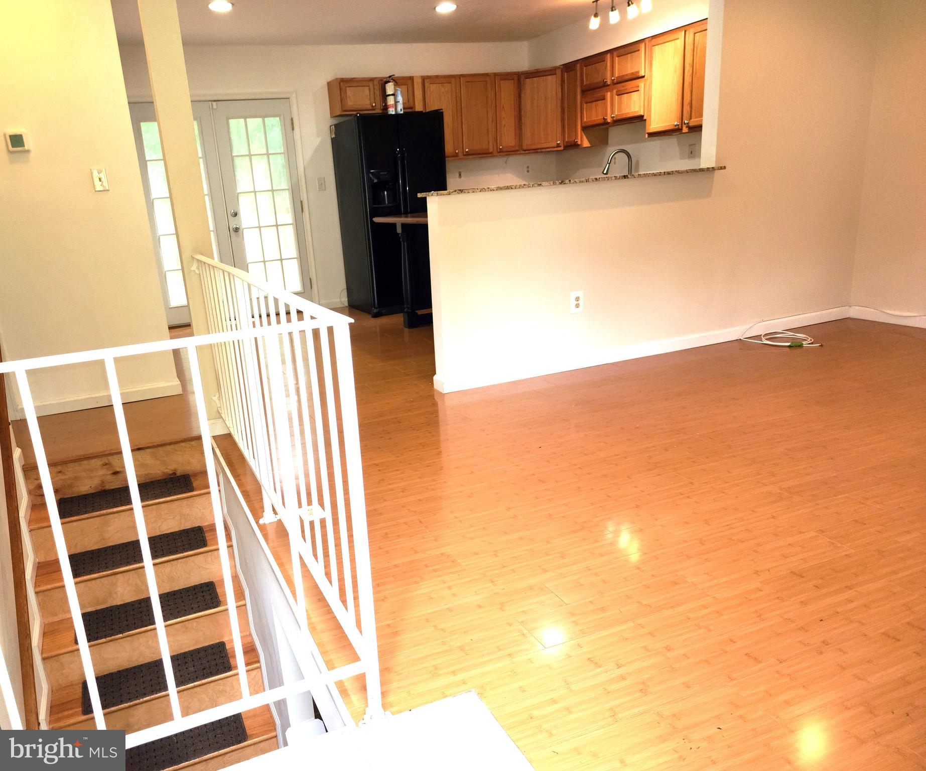 DANIA HILLS - Residential Lease