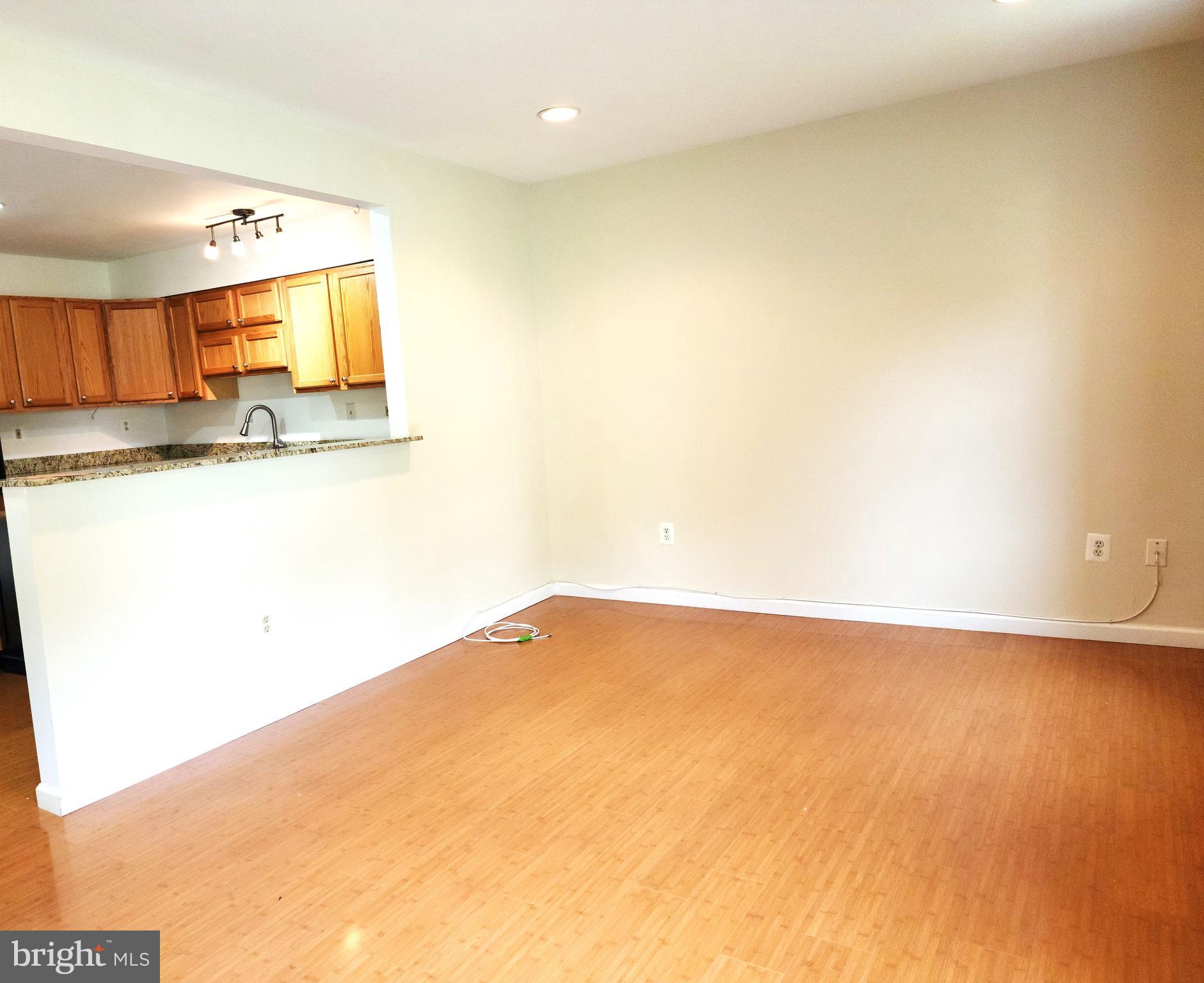 DANIA HILLS - Residential Lease