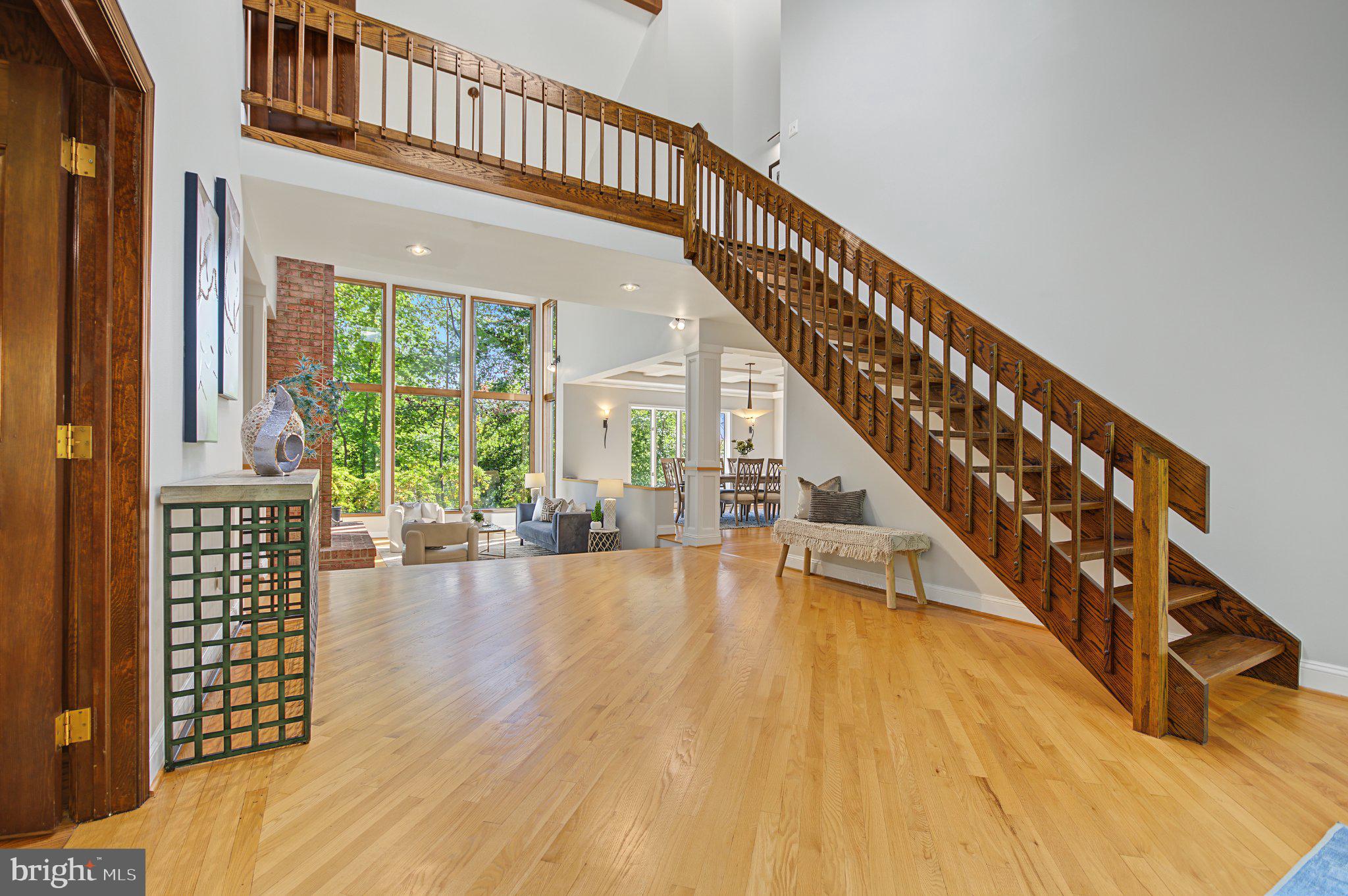 1309 SAINT PAULS WAY