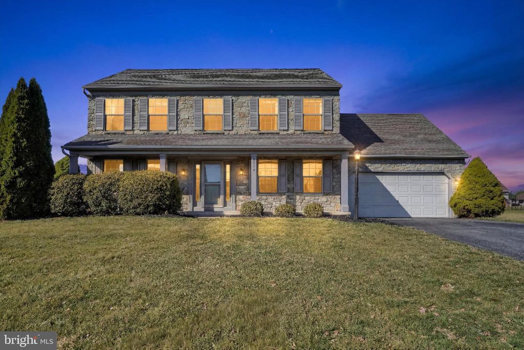 Photo of 3014 Bitternut Boulevard, YORK, PA 17404 (MLS # PAYK2099300)