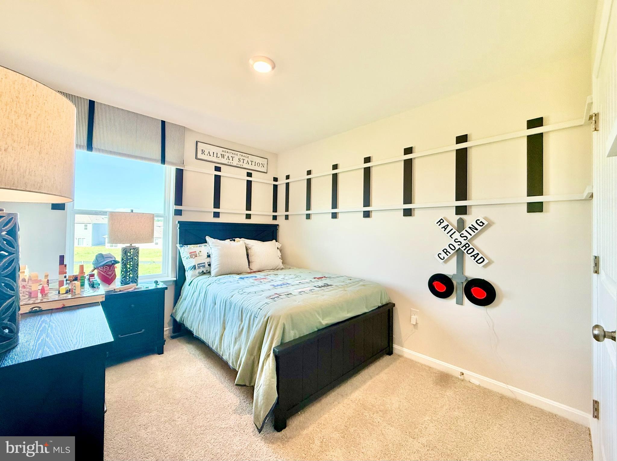 INGRAM VILLAGE - Residential