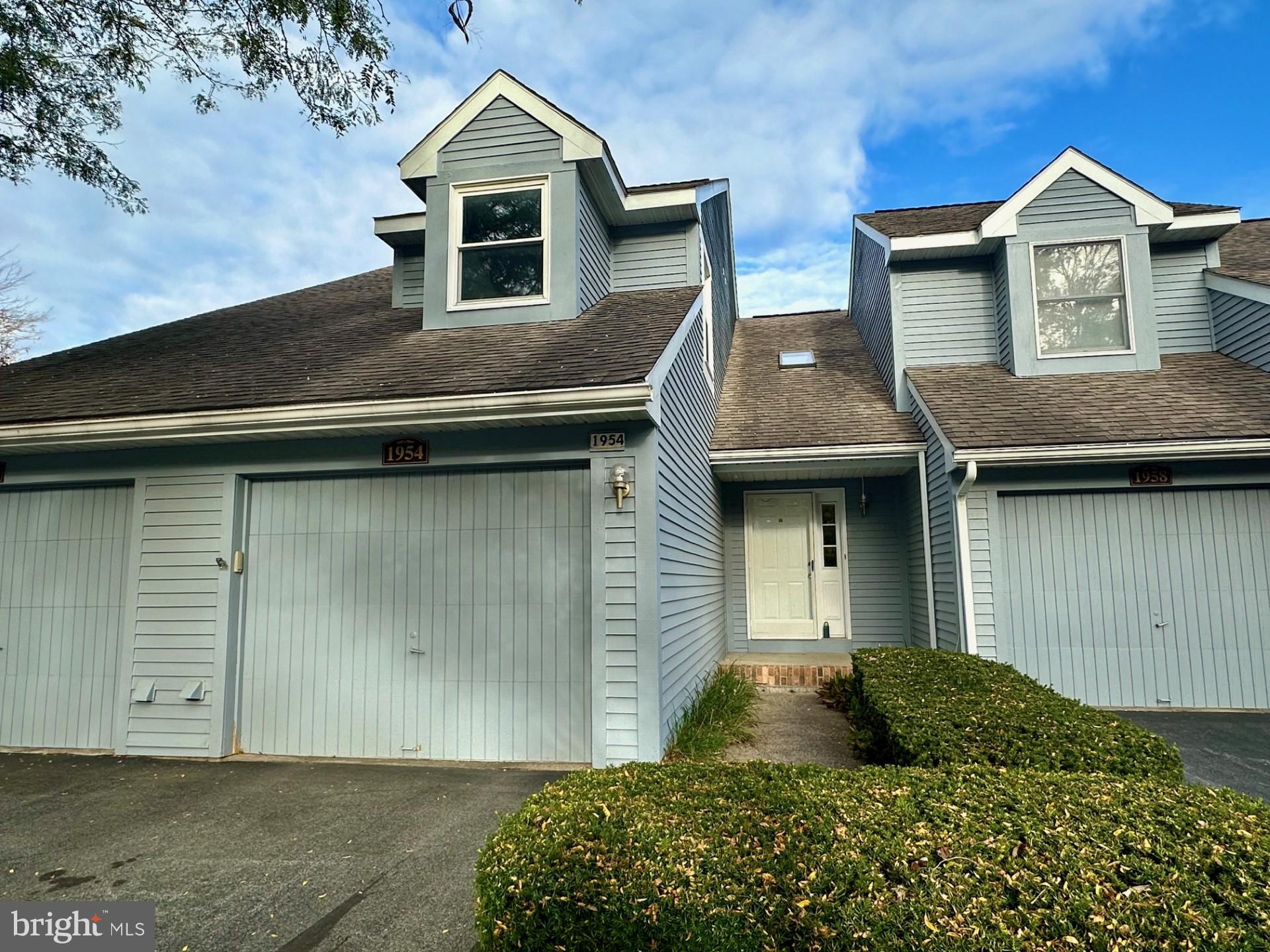 CEDAR KNOLL - Residential